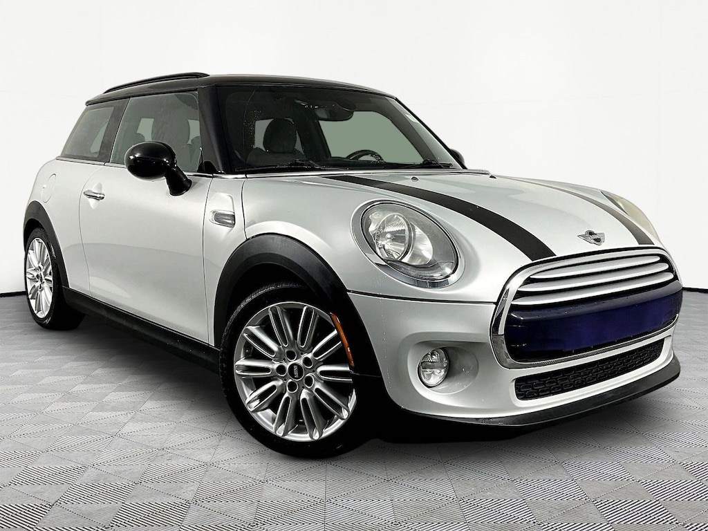 Used 2015 MINI Cooper Hardtop 2dr HB Hatchback
