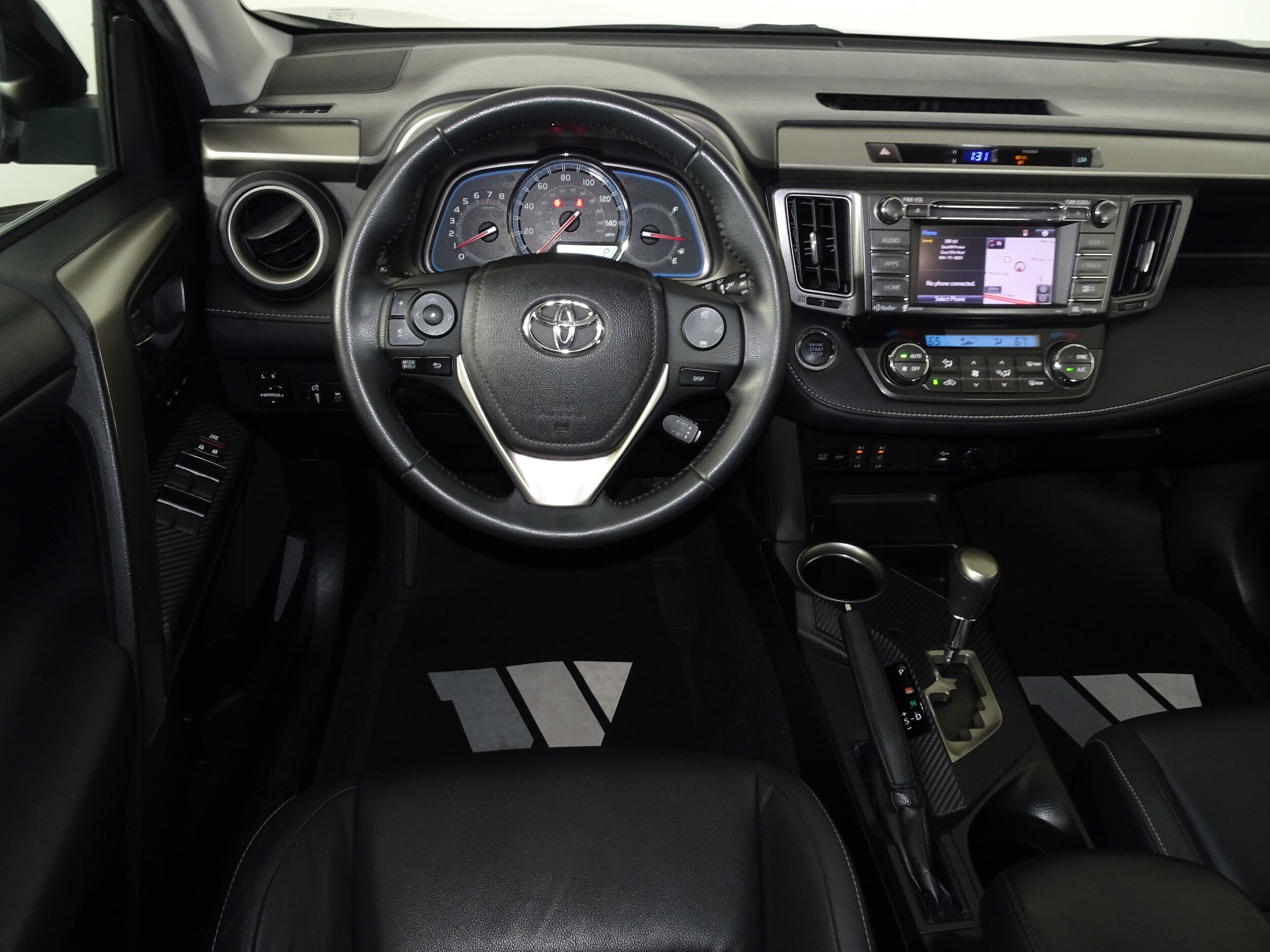2014 Toyota RAV4 Limited photo 4