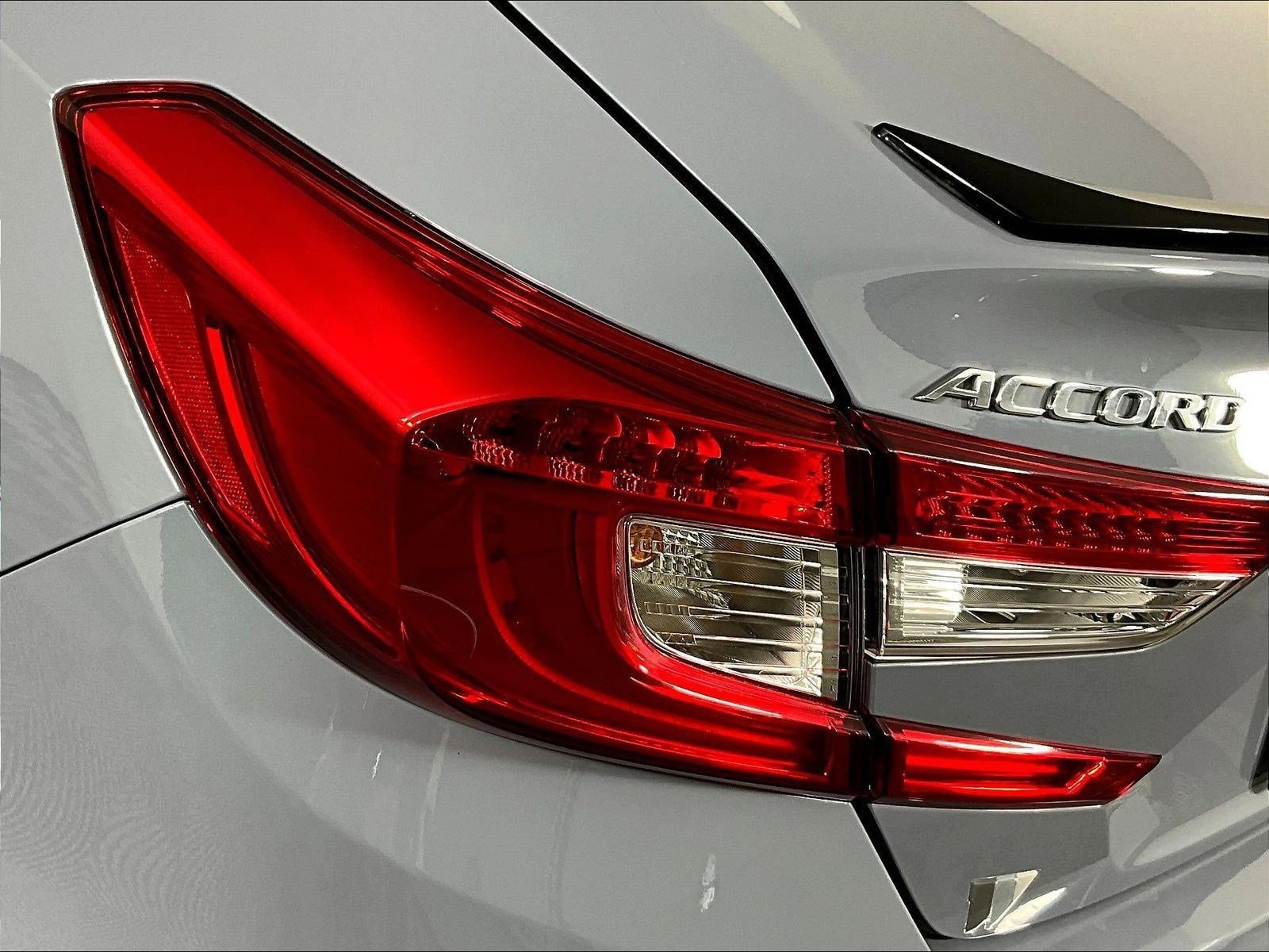 2022 Honda Accord Hybrid Sport - Photo 23