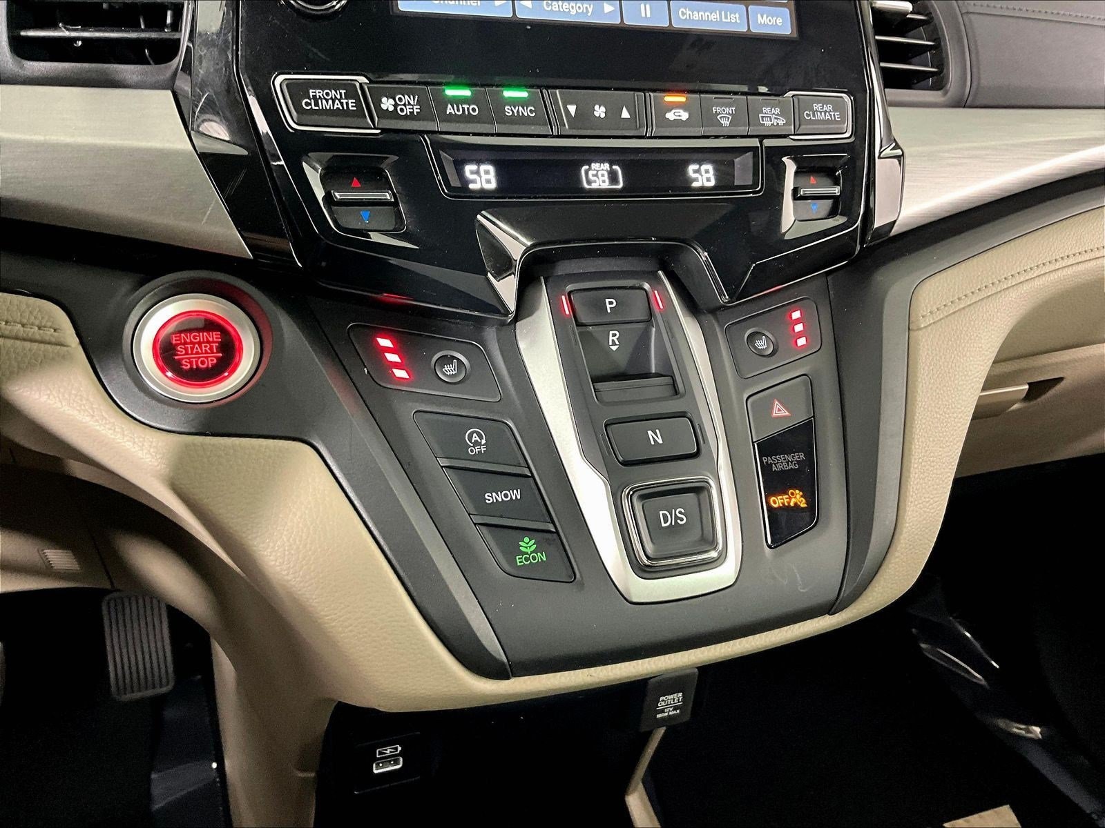 2024 Honda Odyssey EX-L - Photo 15