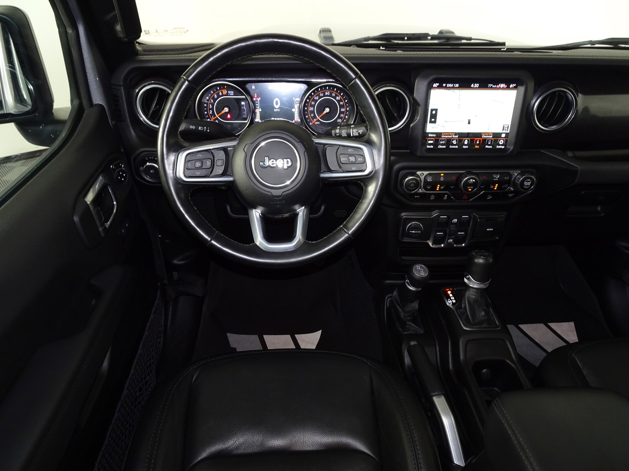 2021 Jeep Wrangler Unlimited Sahara Altitude photo 4