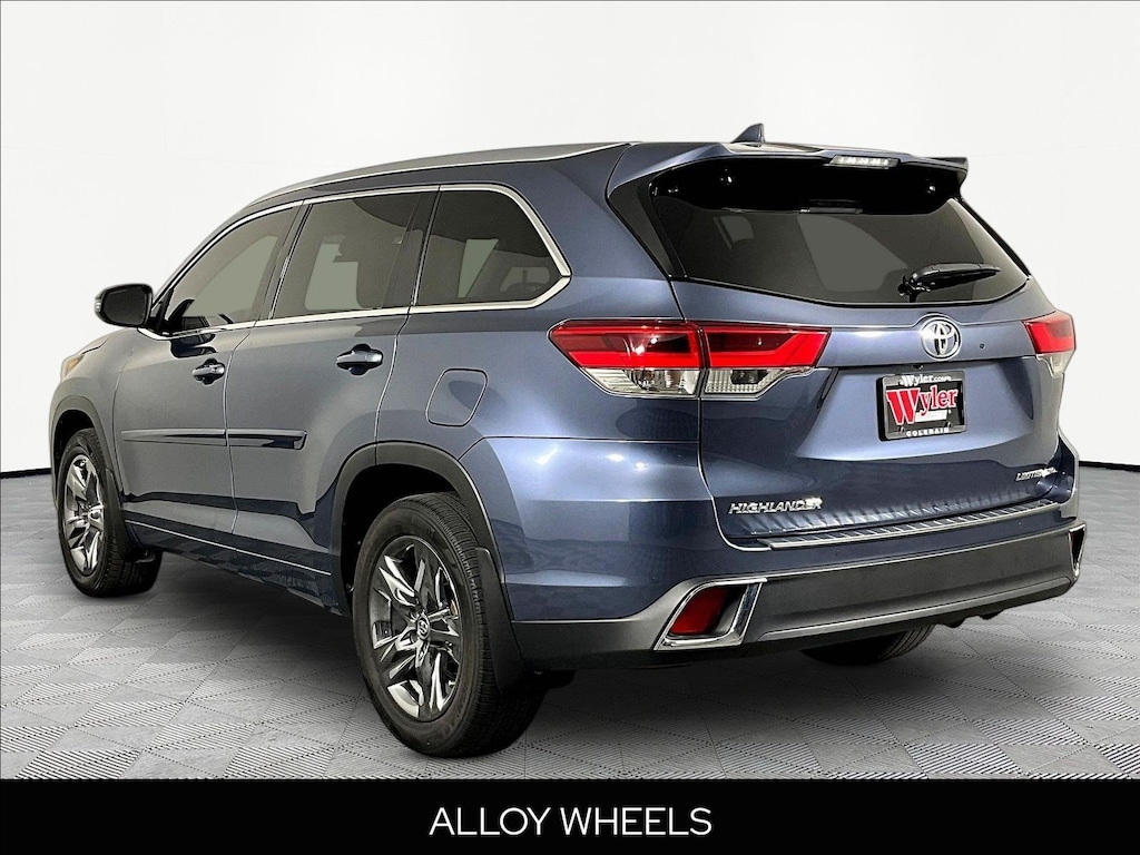 Used 2019 Toyota Highlander Limited Platinum V6 AWD SUV