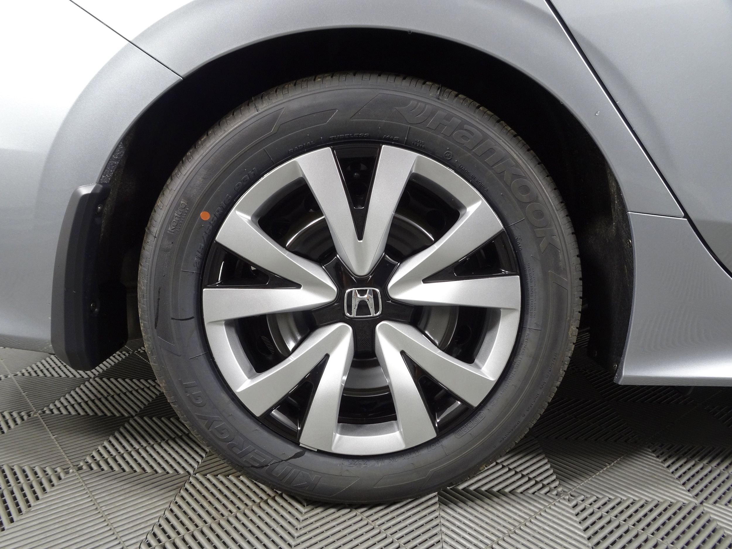 2026 Honda Civic LX - Photo 13