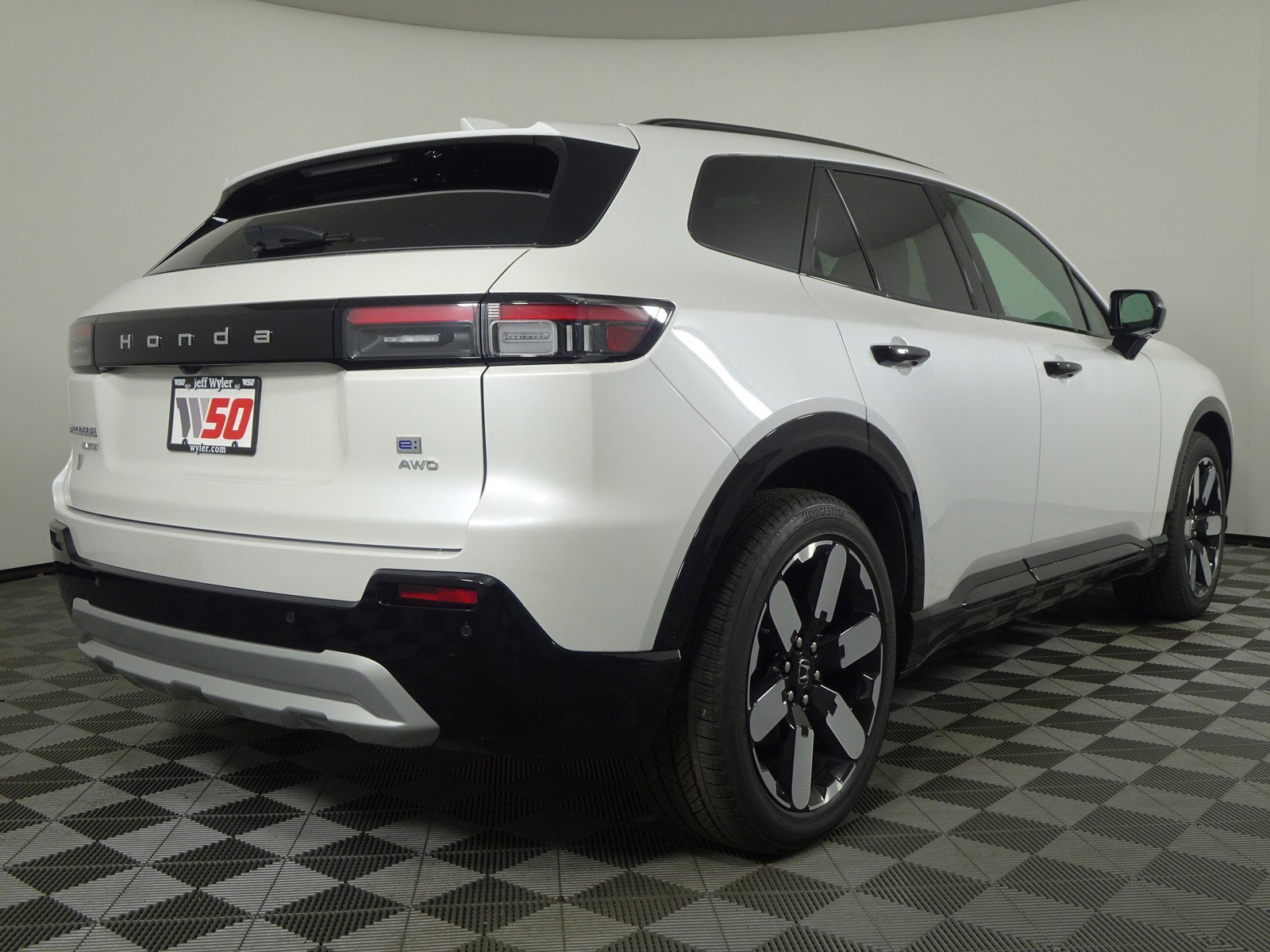 2025 Honda Prologue Elite photo 3