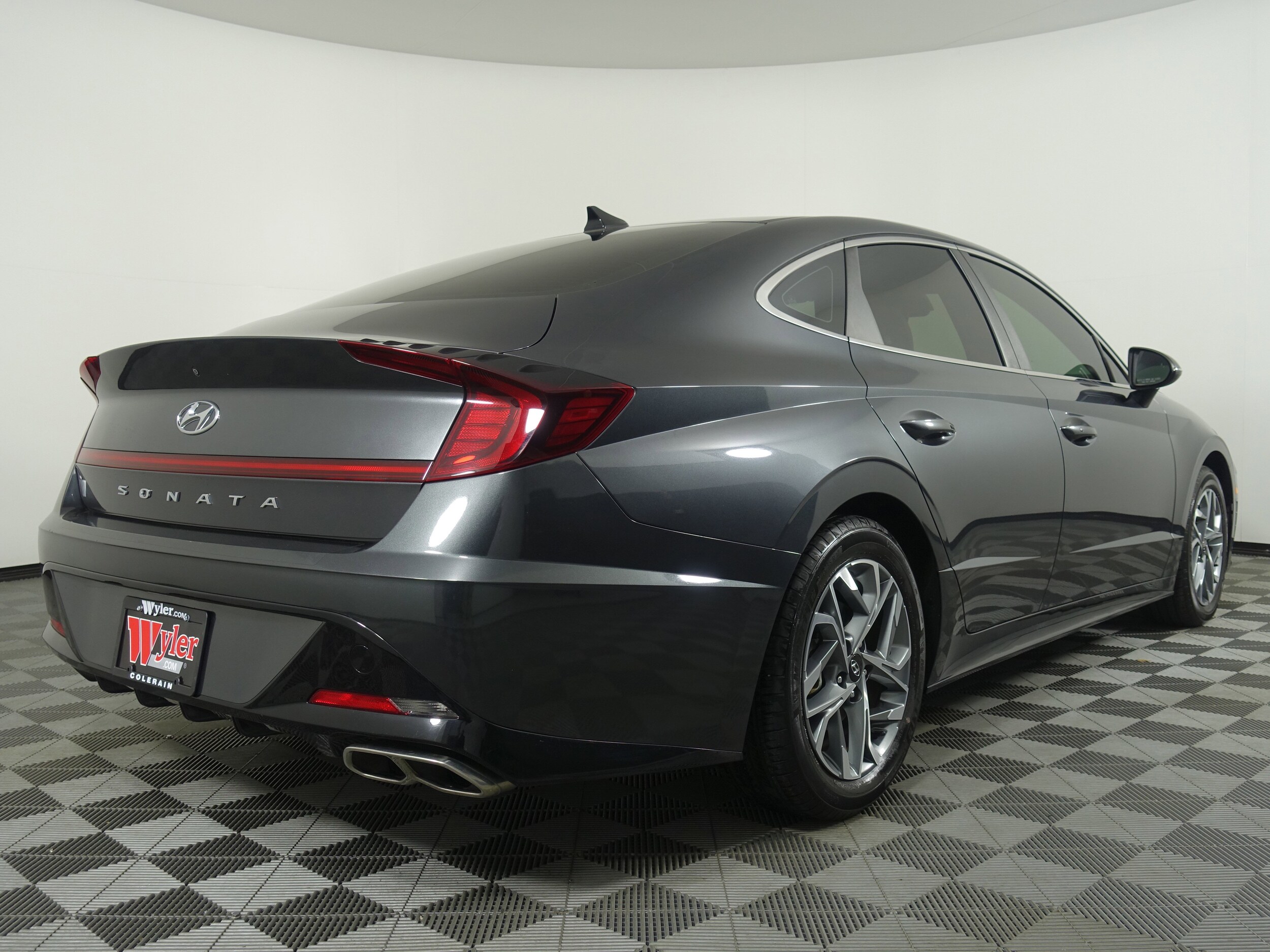 2023 Hyundai Sonata SEL photo 3