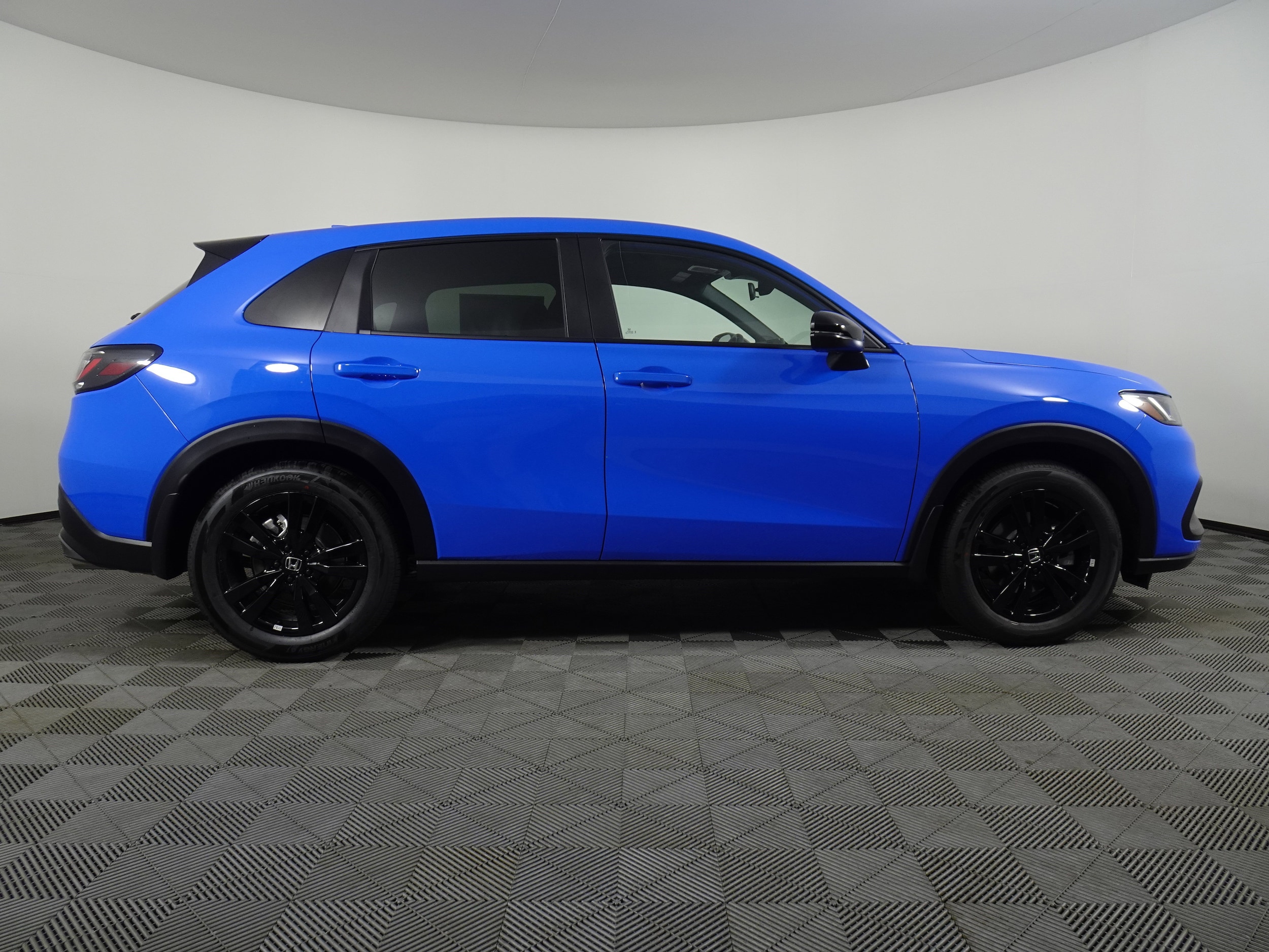 2026 Honda HR-V Sport photo 2
