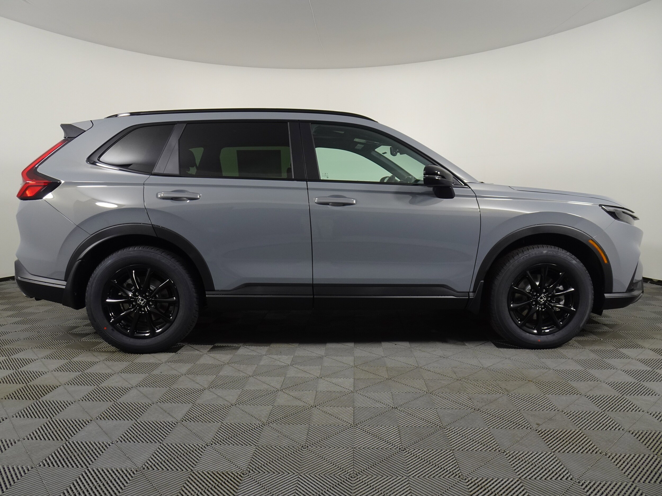2026 Honda CR-V Hybrid Sport-L photo 2