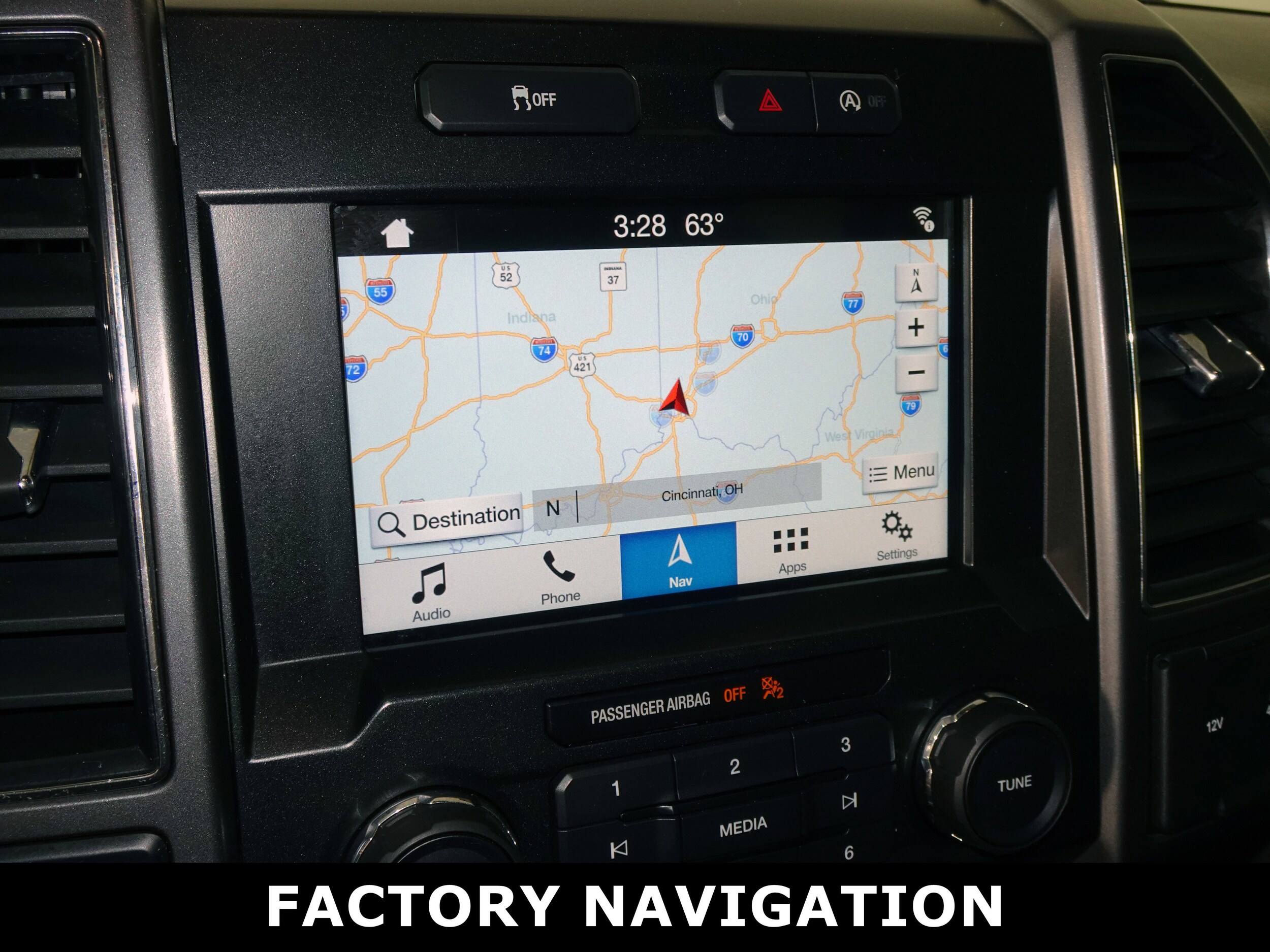 2017 Ford F-150 XLT photo 4