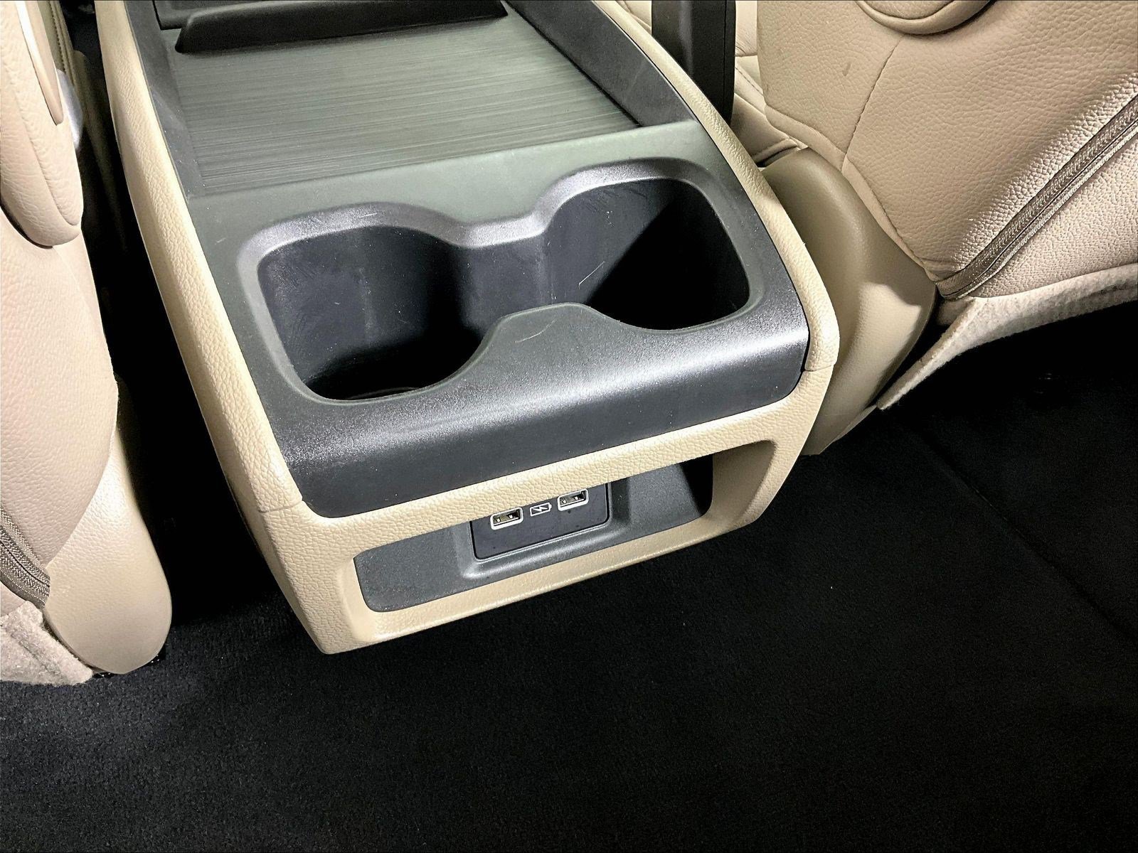 2024 Honda Odyssey EX-L - Photo 10