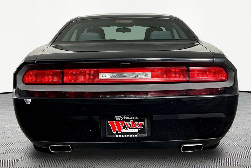 Used 2013 Dodge Challenger 2dr Cpe SXT Coupe