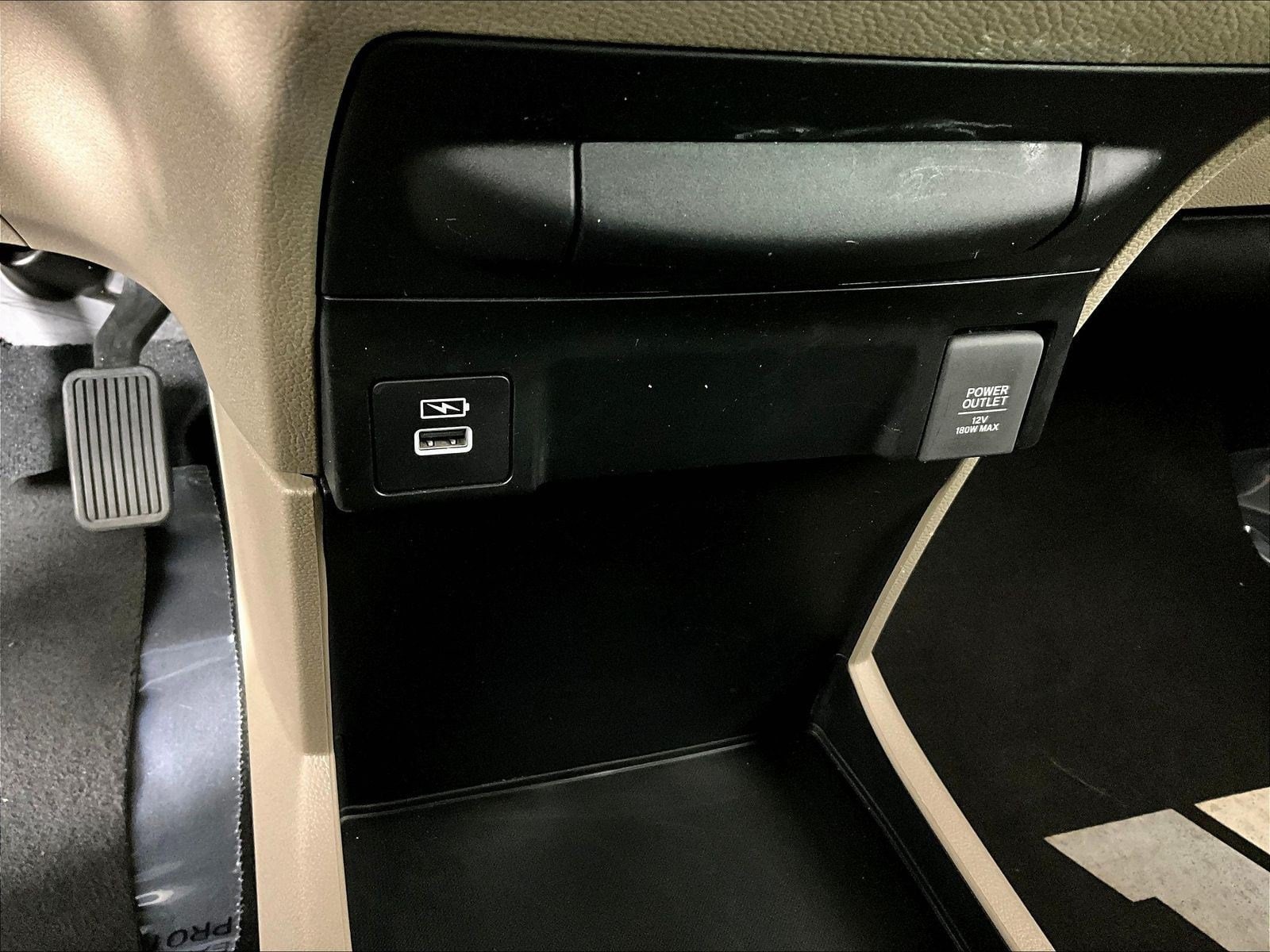 2024 Honda Odyssey EX-L - Photo 16