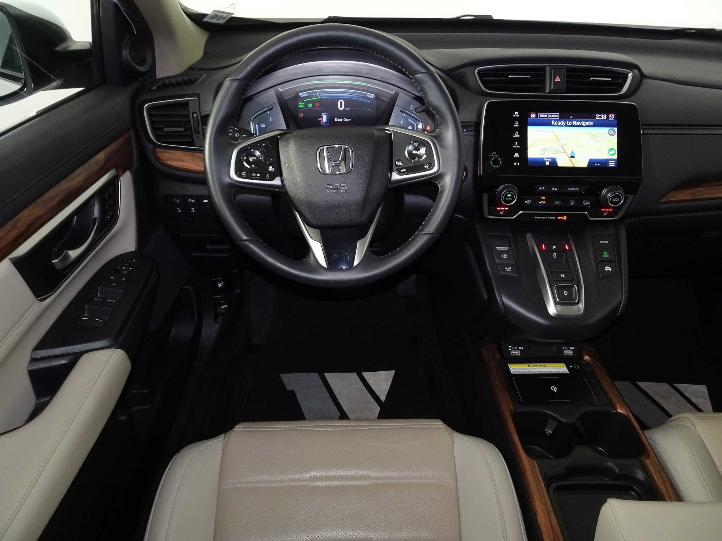 2022 Honda CR-V Hybrid Touring photo 3