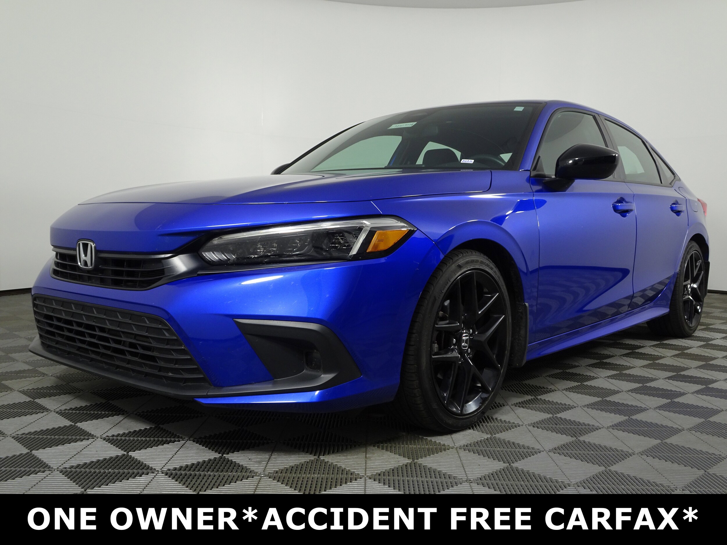 2023 Honda Civic Sport photo 2