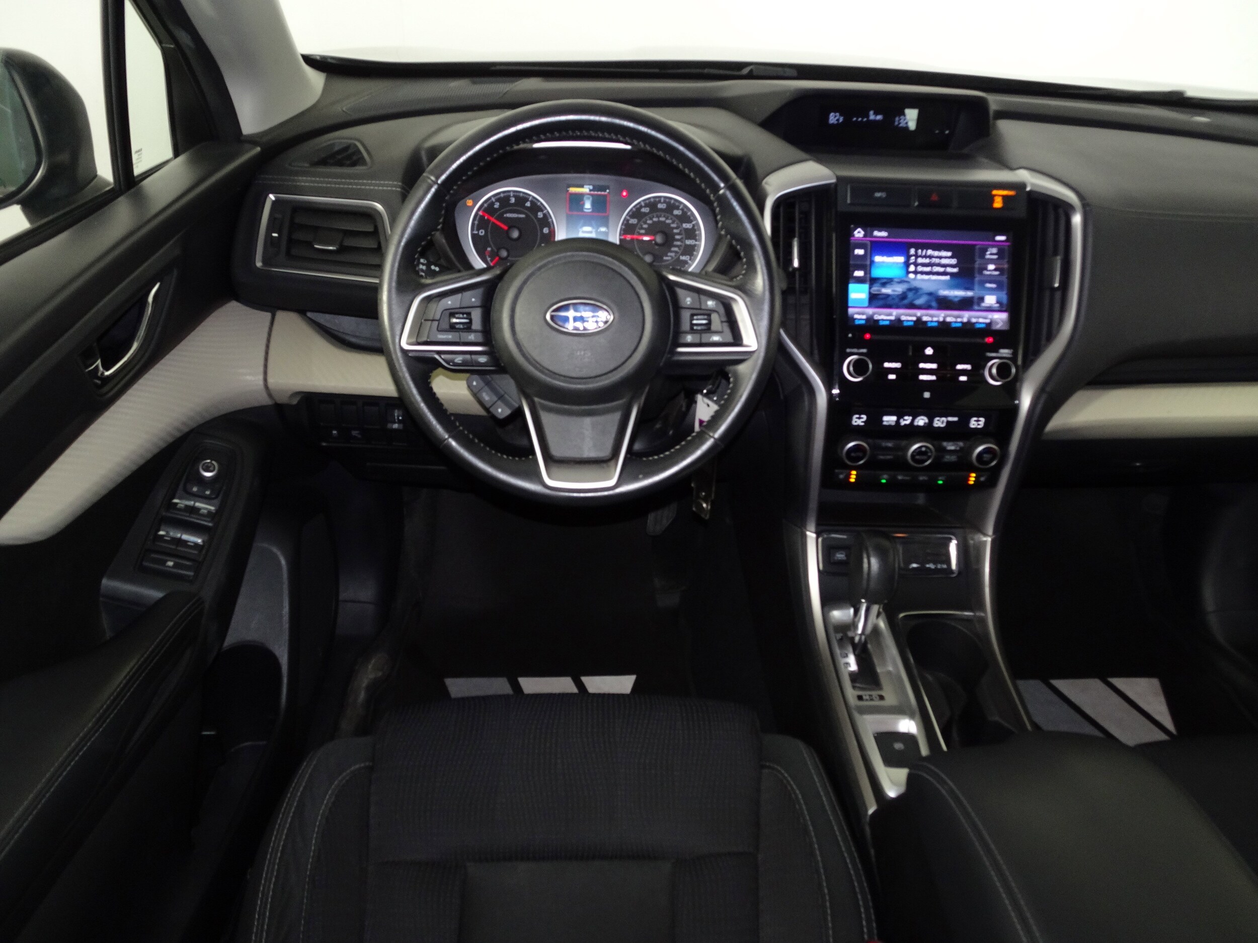 2019 Subaru Ascent Premium photo 4