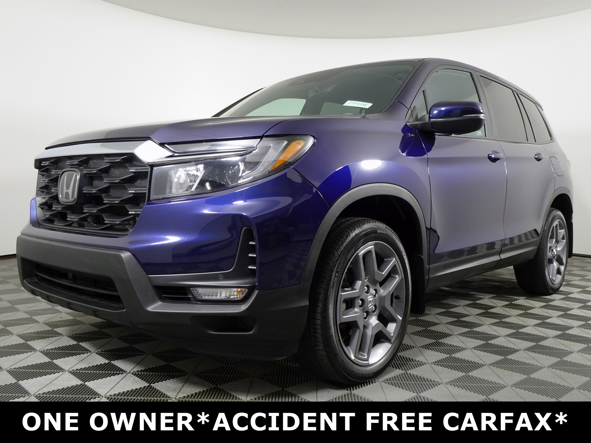 2023 Honda Passport EX-L photo 2