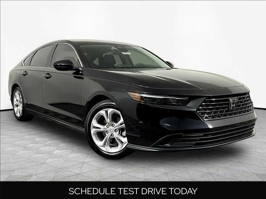 Used 2025 Honda Accord Sedan LX CVT Sedan