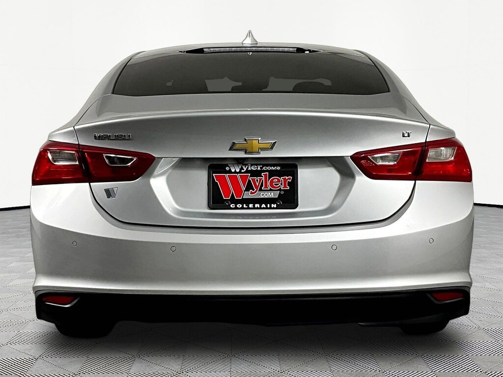 Used 2016 Chevrolet Malibu 4dr Sdn LT w/1LT Sedan