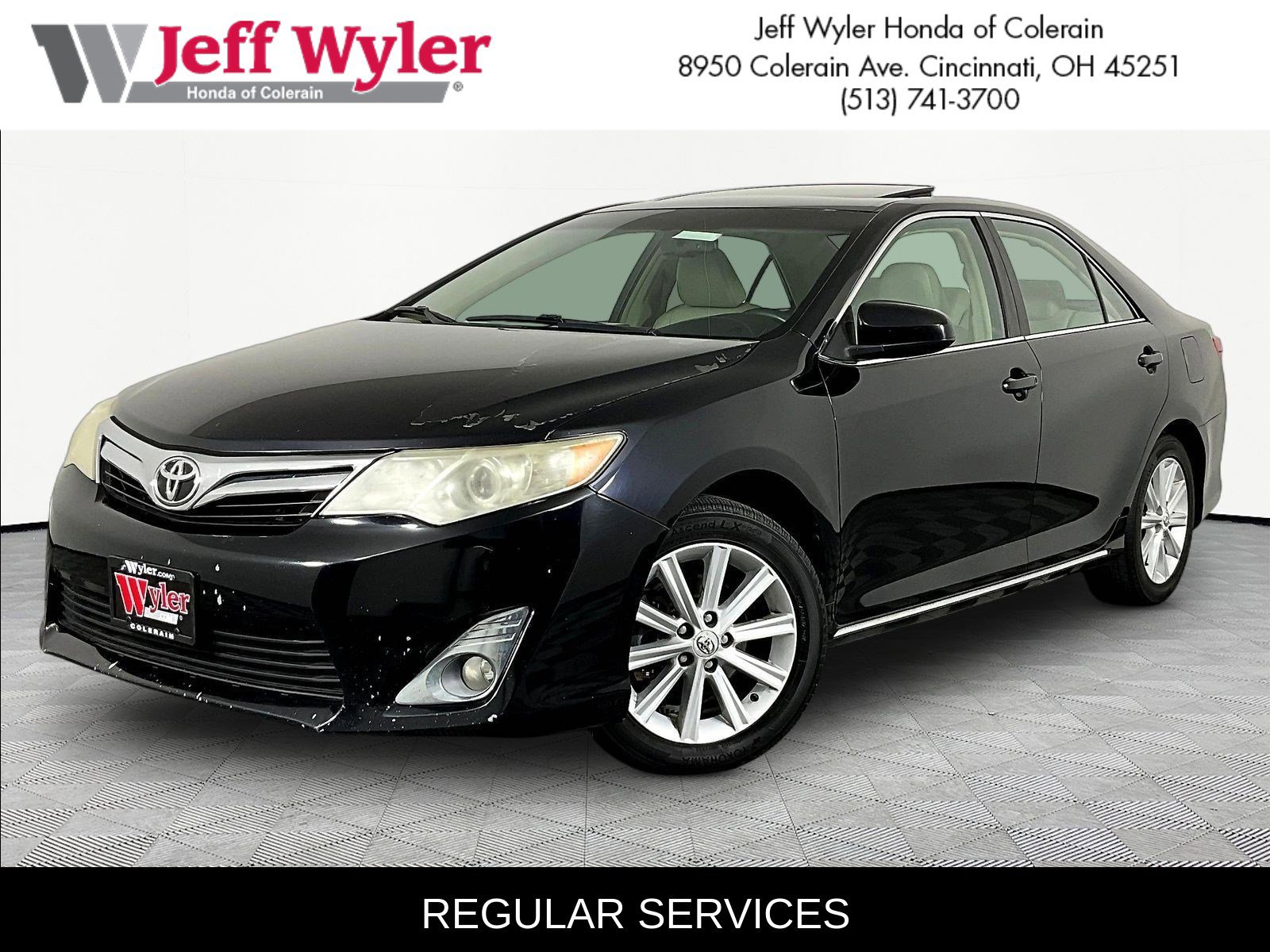 2012 Toyota Camry 3.5 Auto V6 XLE's photo