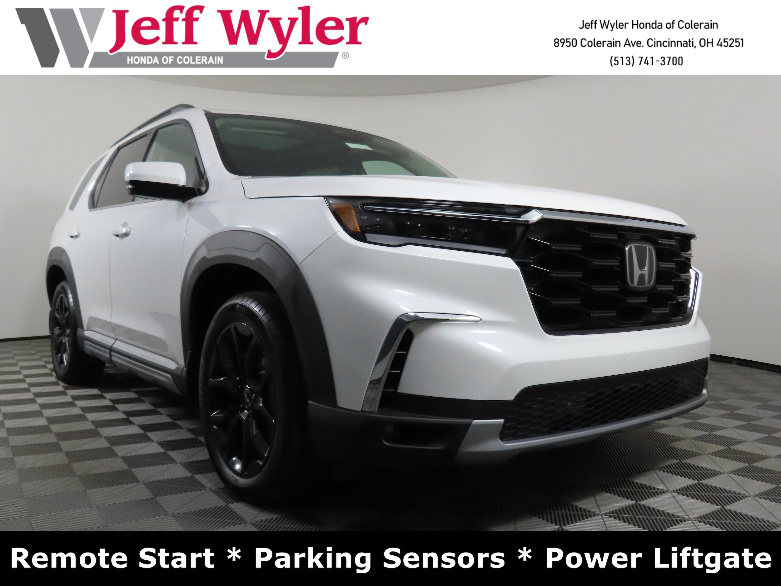 2025 Honda Pilot Touring's photo