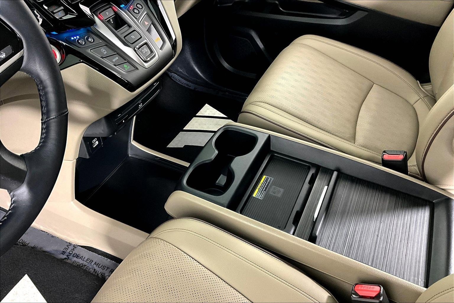 2023 Honda Odyssey Elite - Photo 16