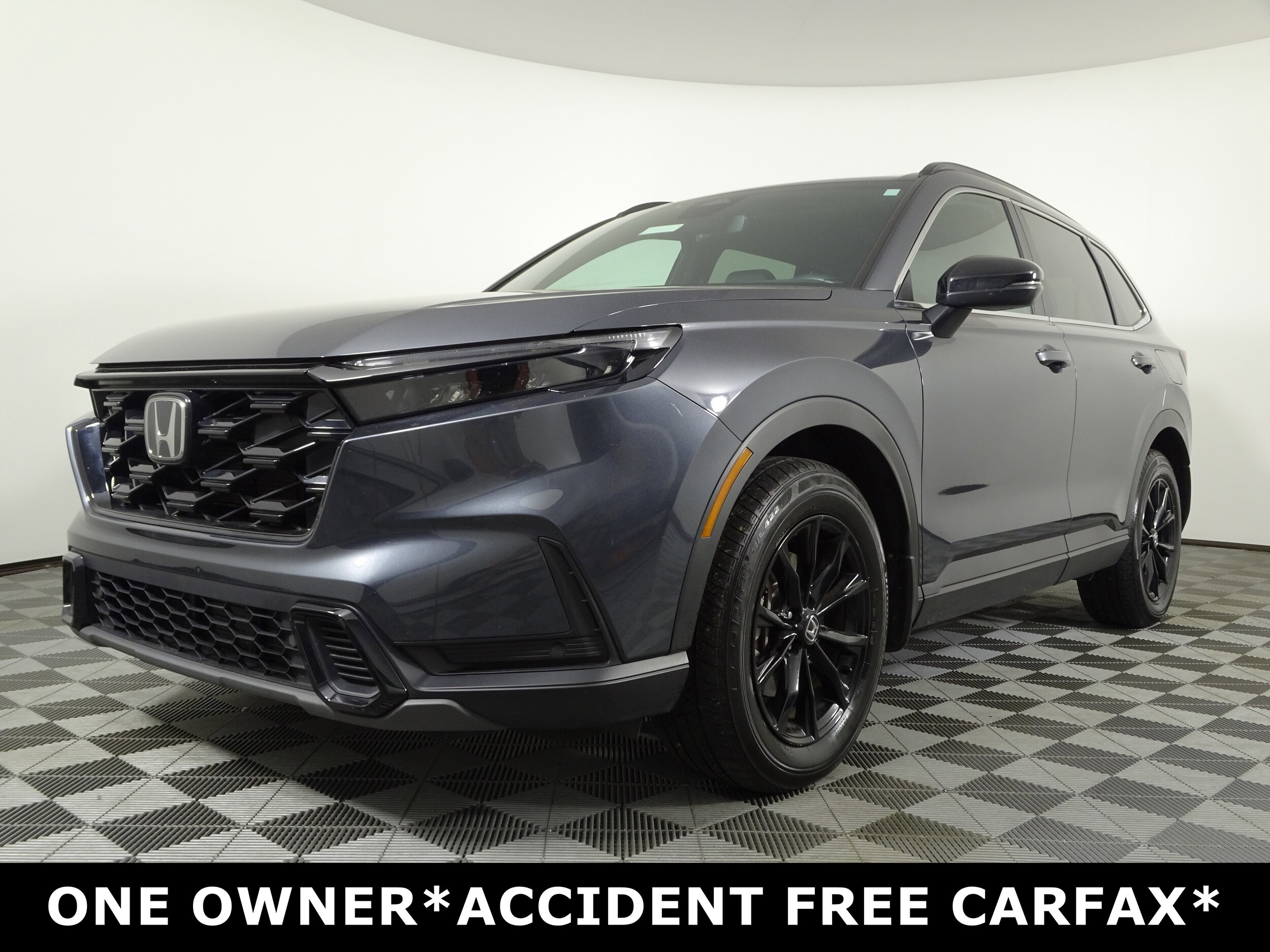 2024 Honda CR-V Hybrid Sport-L photo 2