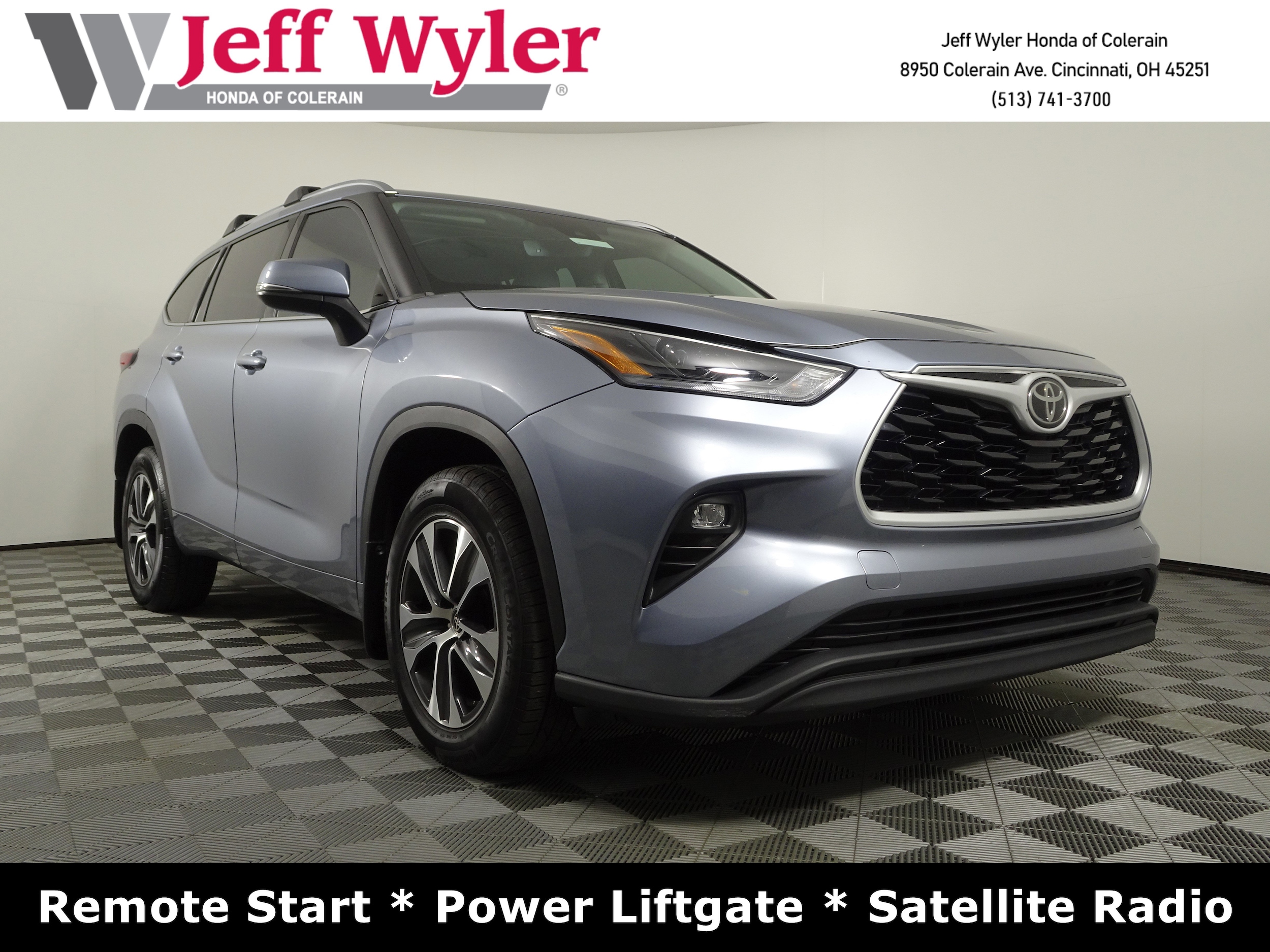 2021 Toyota Highlander XLE's photo