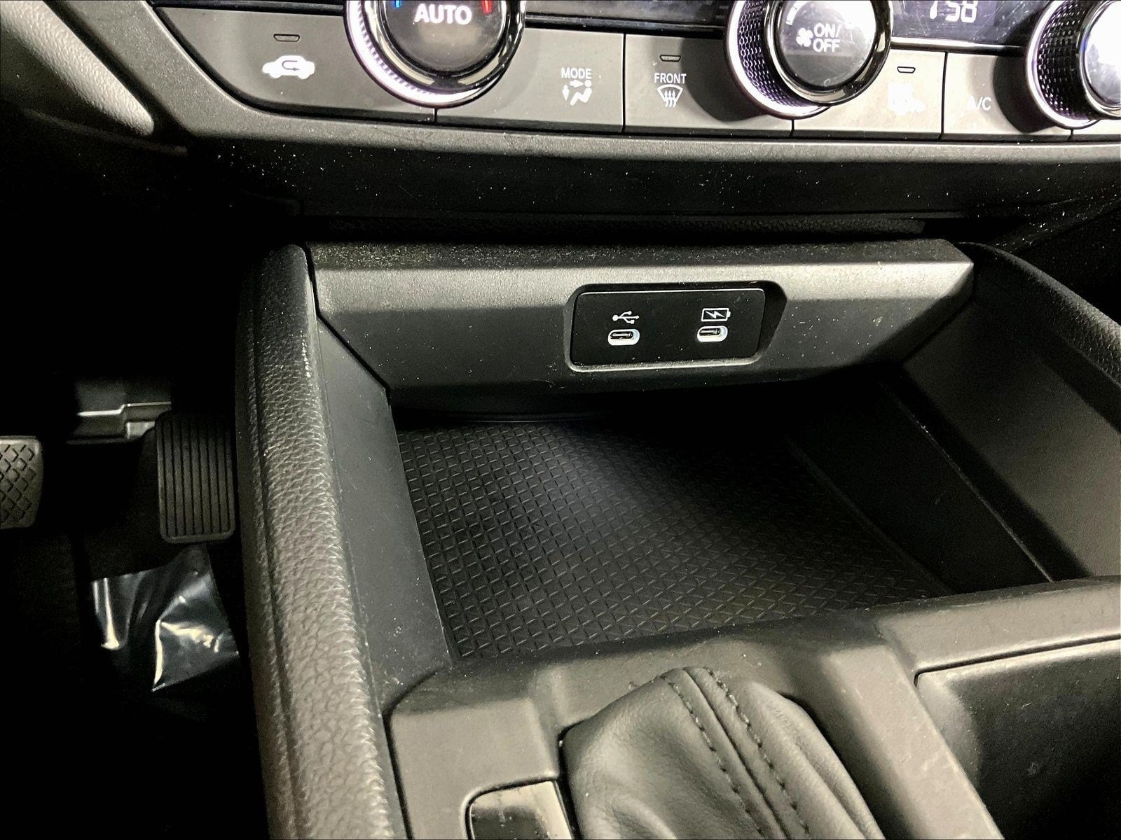 2025 Honda Accord SE - Photo 19
