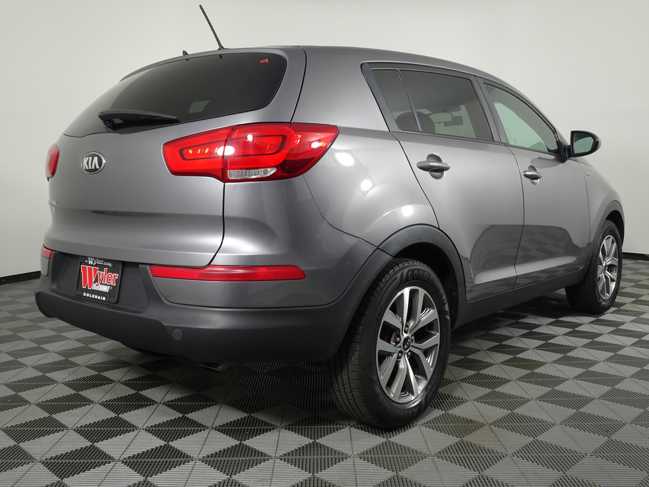2016 Kia Sportage LX photo 2