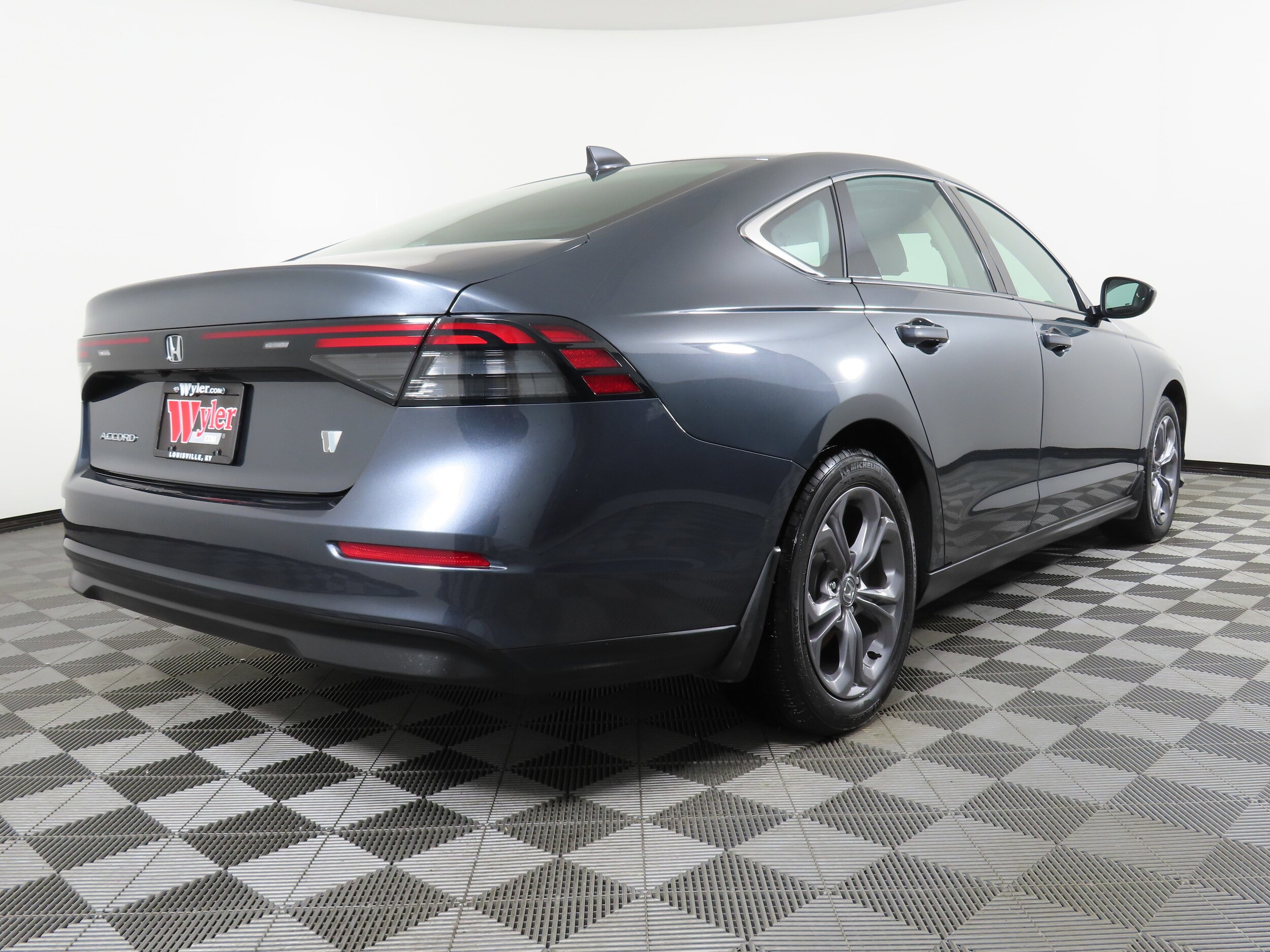 2024 Honda Accord EX photo 2