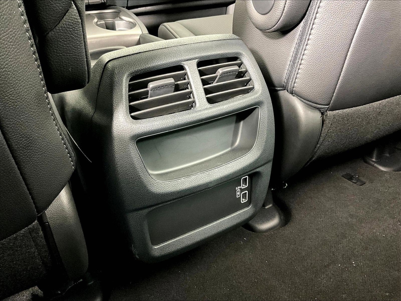 2023 Honda Passport EX-L - Photo 10