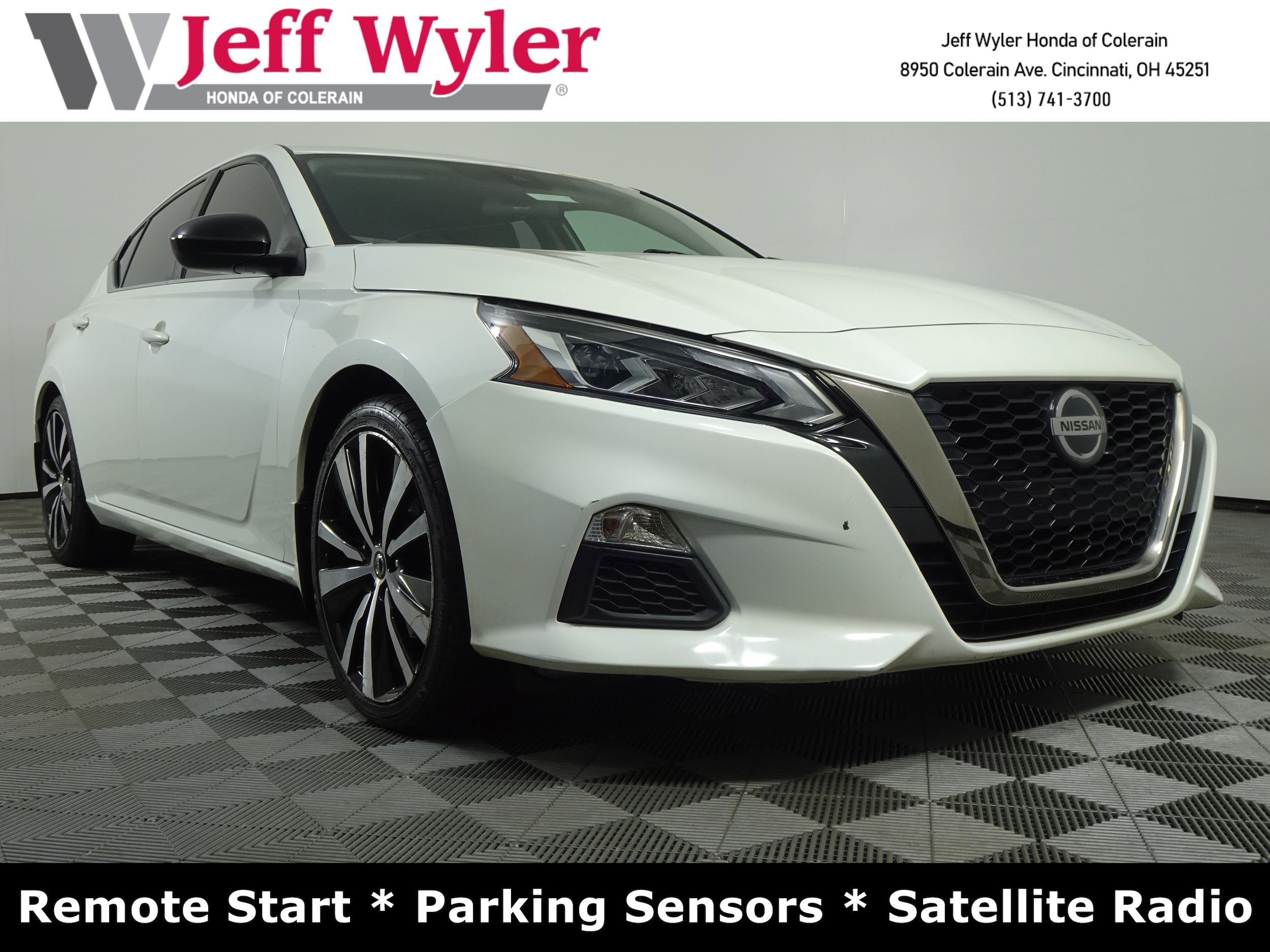 2020 Nissan Altima SR