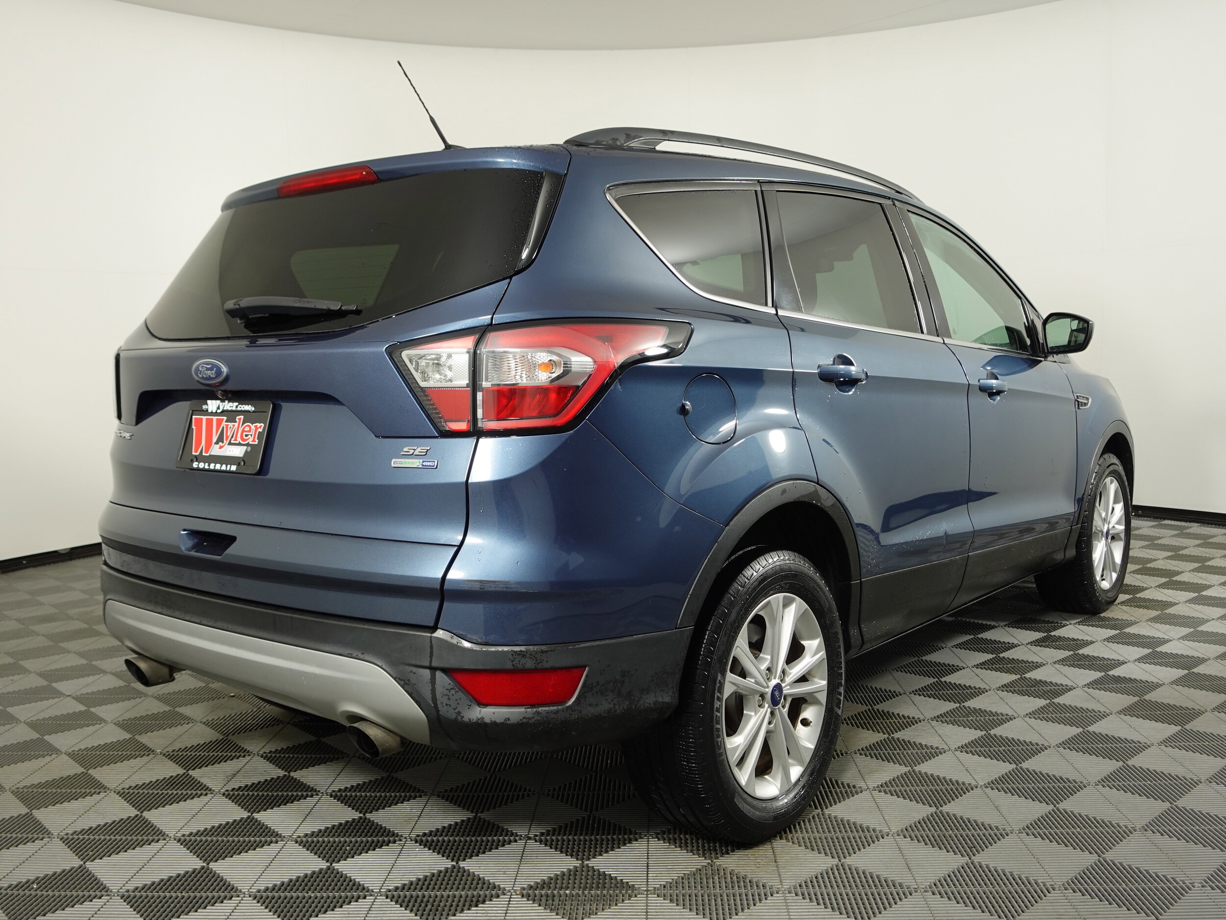 2018 Ford Escape SE photo 3