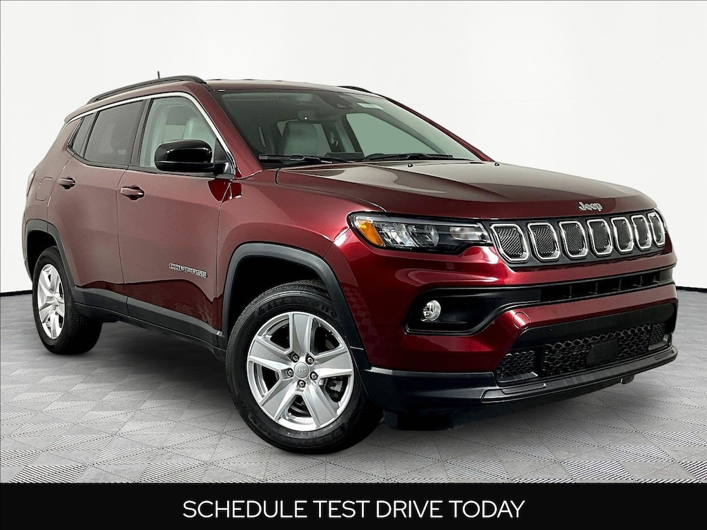 Used 2022 Jeep Compass Latitude 4x4 SUV