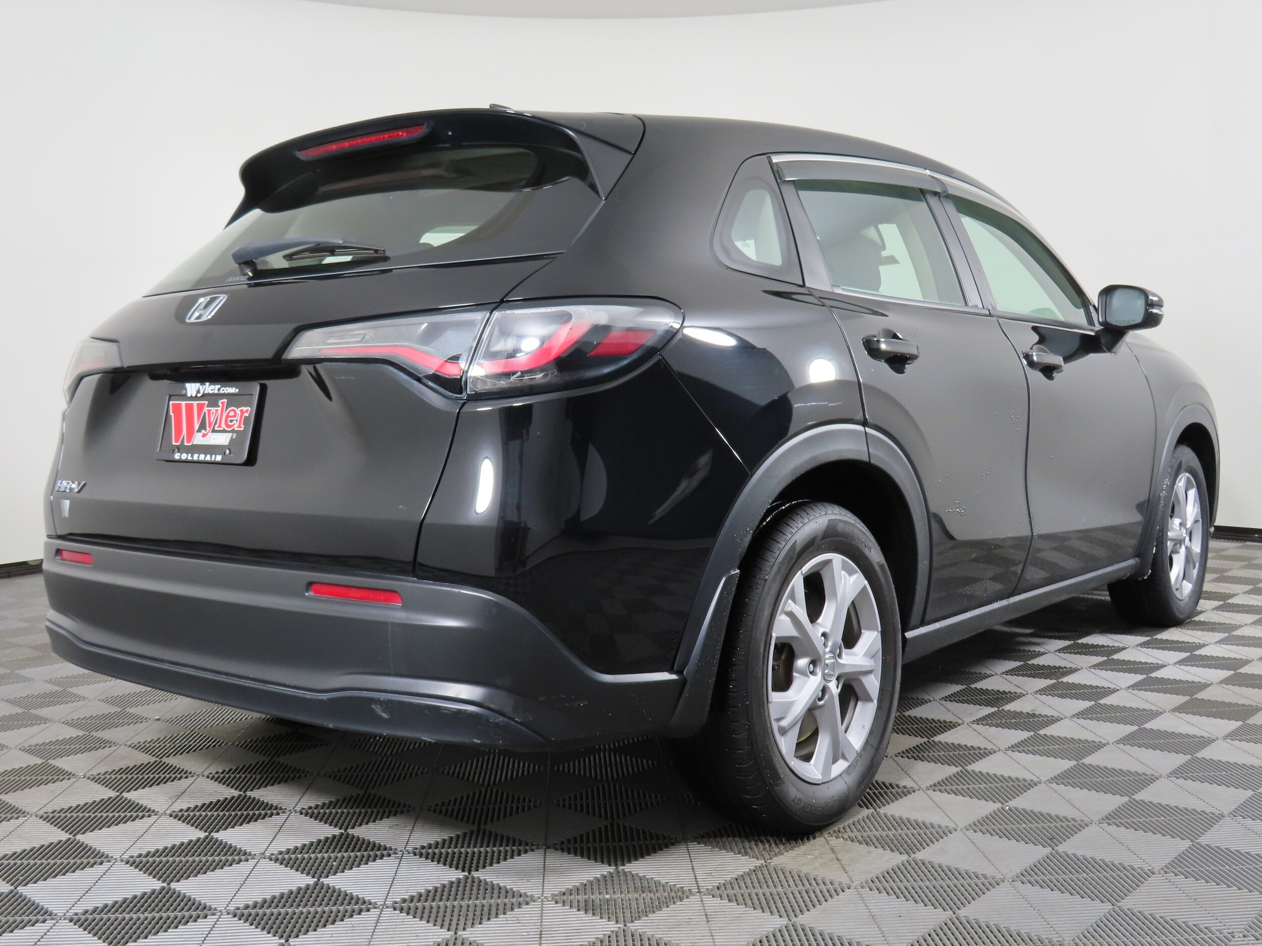 2023 Honda HR-V LX photo 3