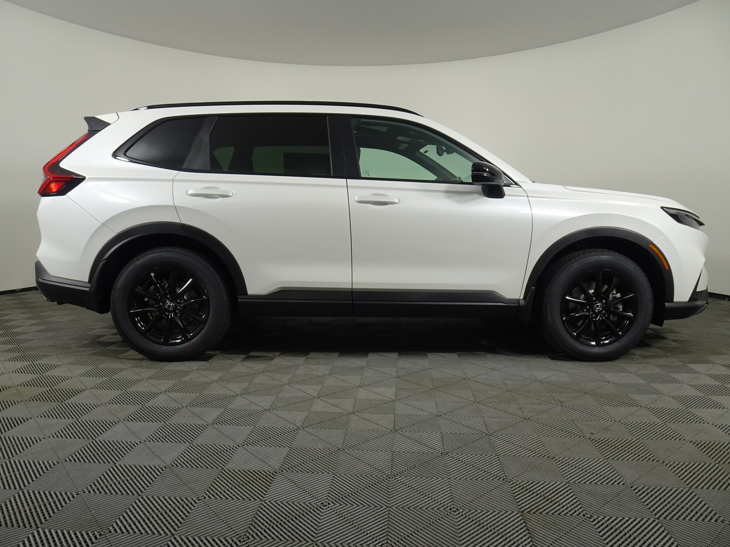 2026 Honda CR-V Hybrid Sport-L photo 2