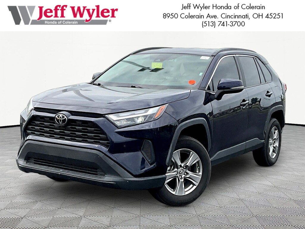 Used 2025 Toyota RAV4 XLE AWD SUV