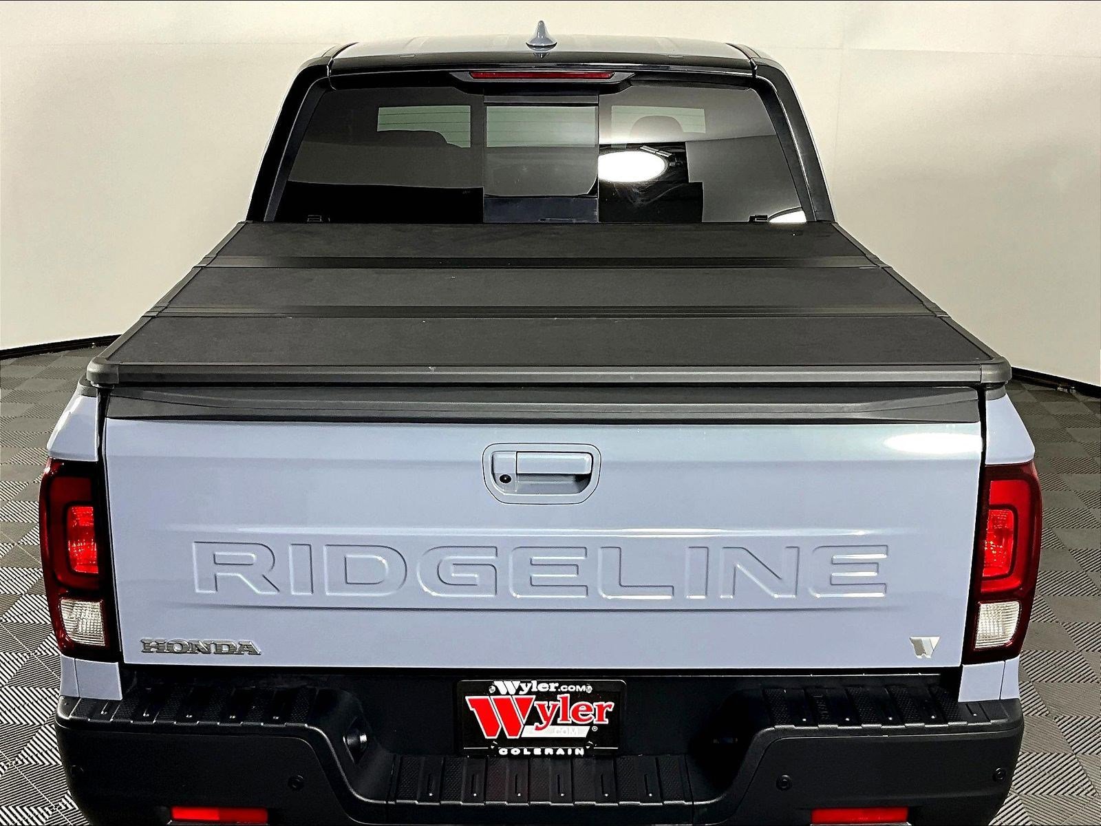 2024 Honda Ridgeline Black Edition - Photo 37