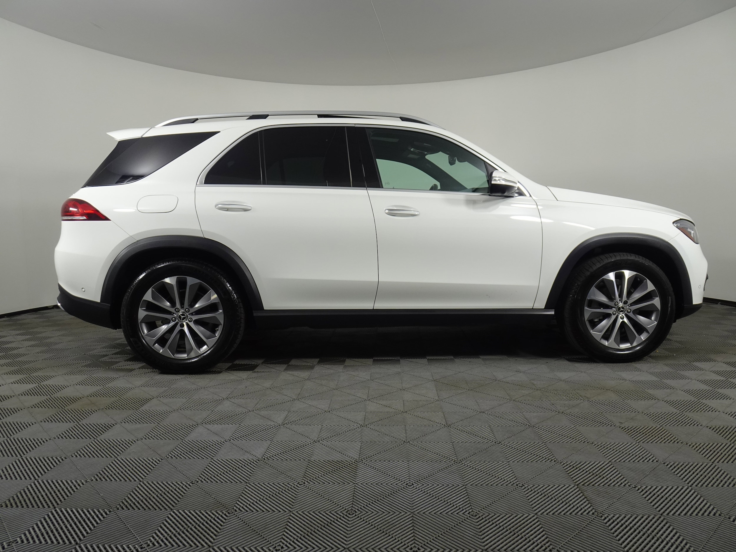 Used 2021 Mercedes-Benz GLE GLE350 with VIN 4JGFB4KB6MA301877 for sale in Cincinnati, OH