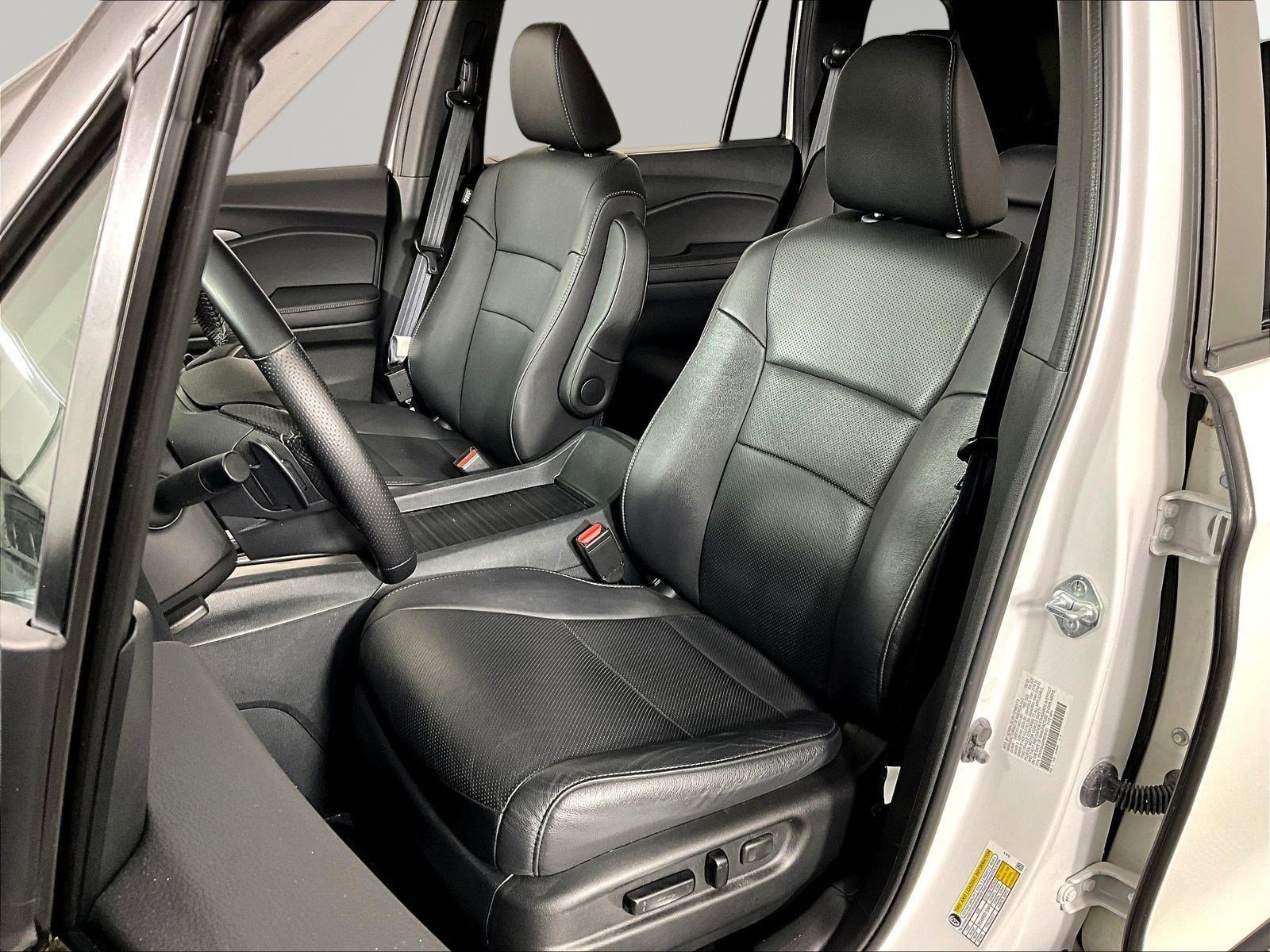 2023 Honda Passport EX-L - Photo 24