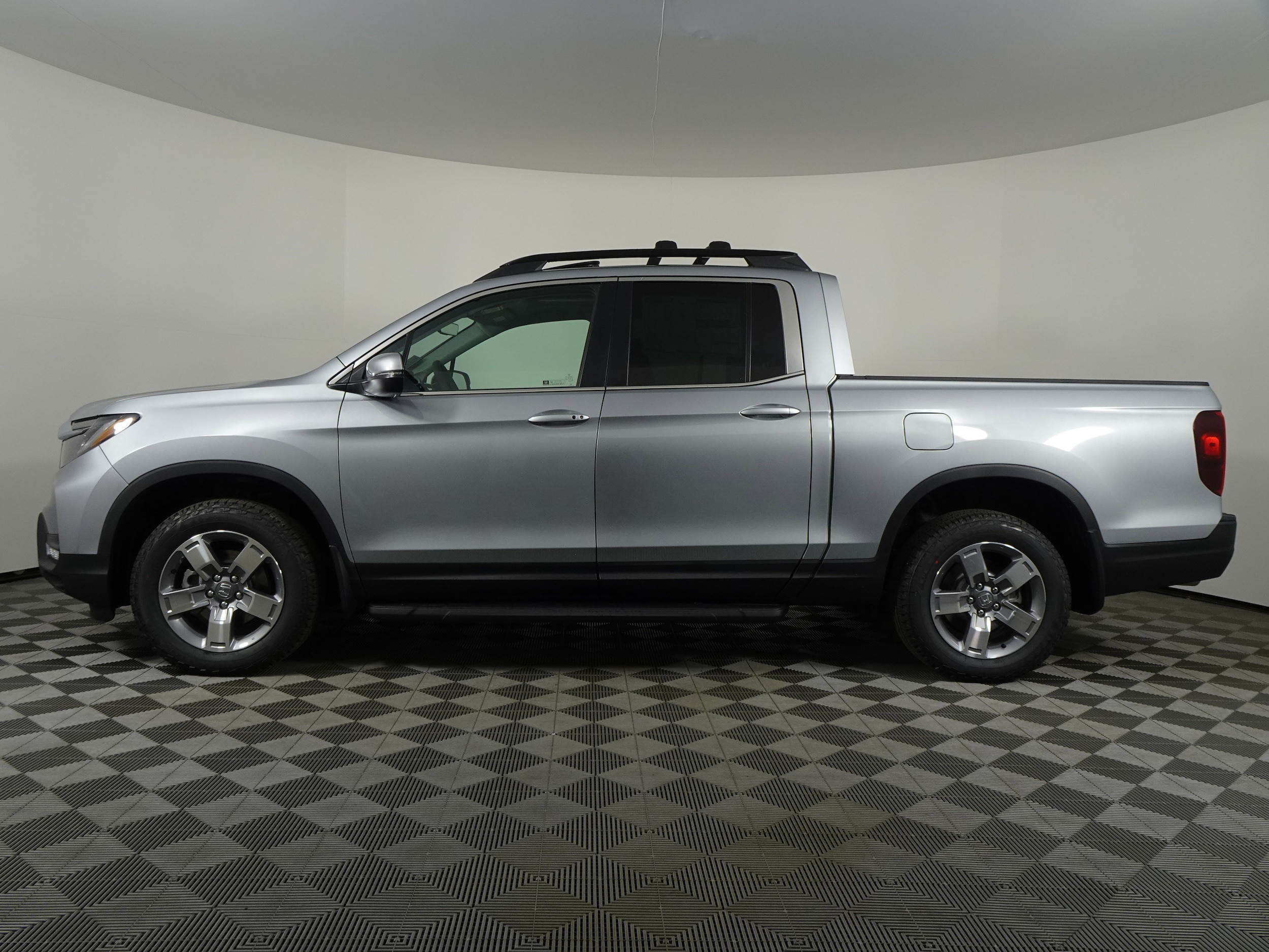 2025 Honda Ridgeline RTL - Photo 15