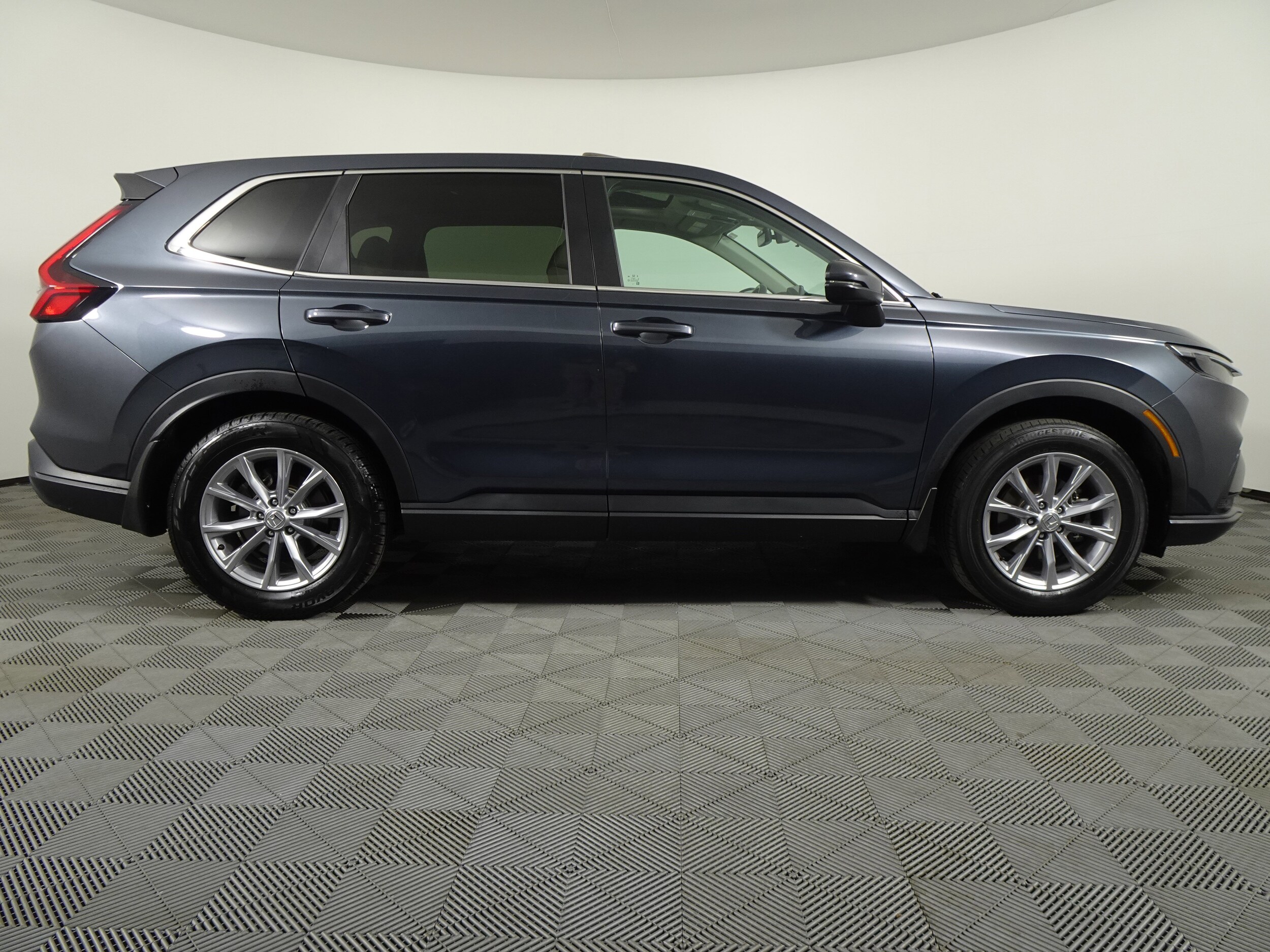 2023 Honda CR-V EX-L photo 2