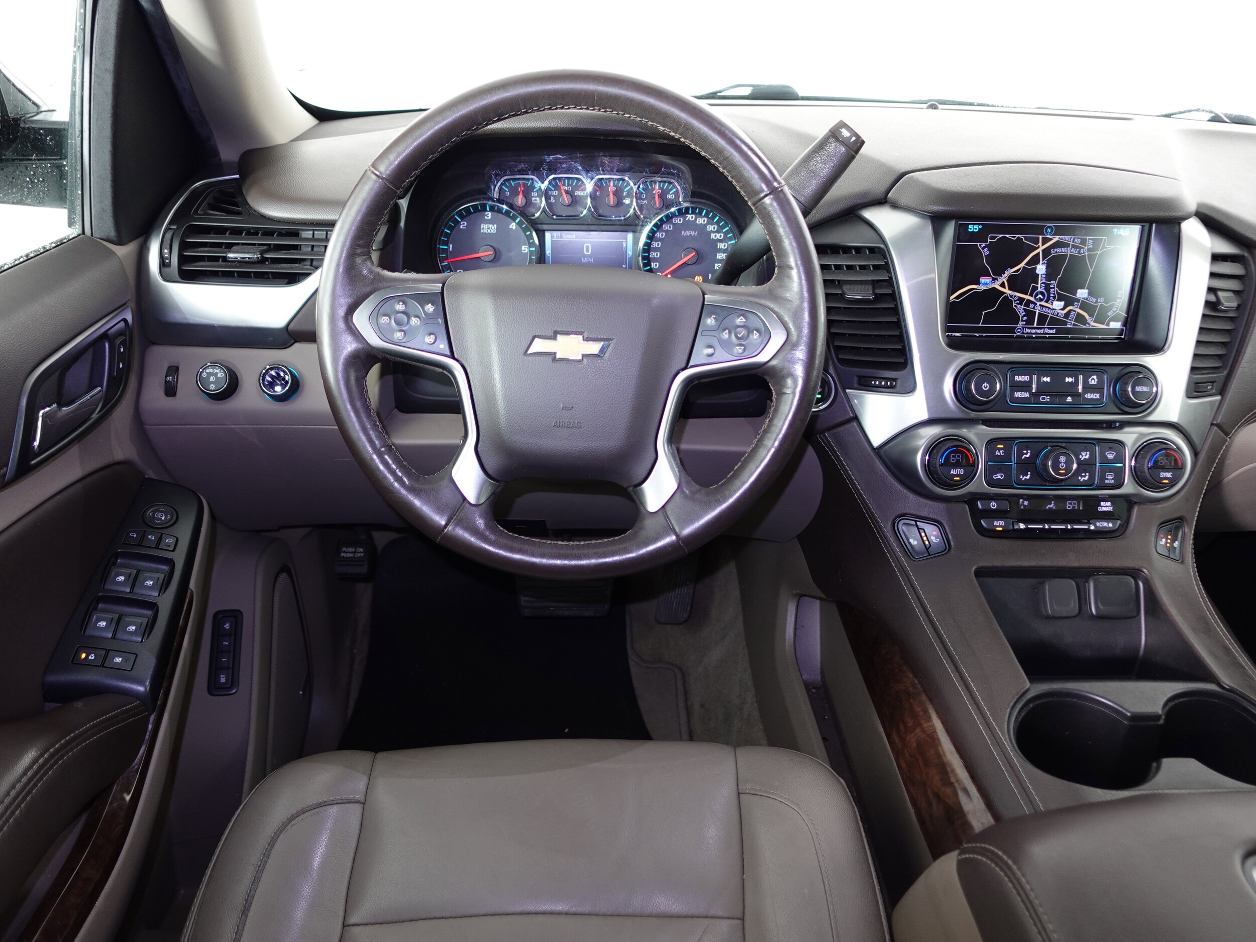 2018 Chevrolet Tahoe LT photo 4