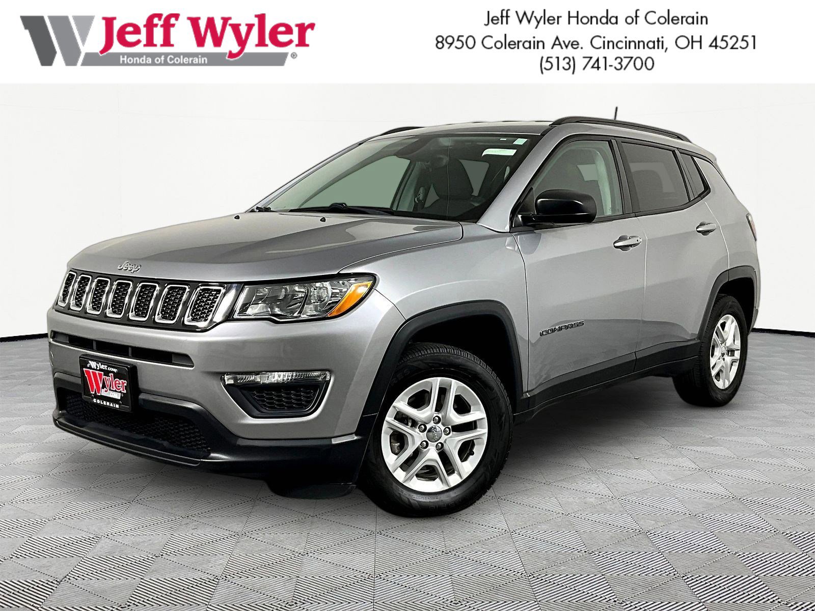 2018 Jeep Compass Sport's photo