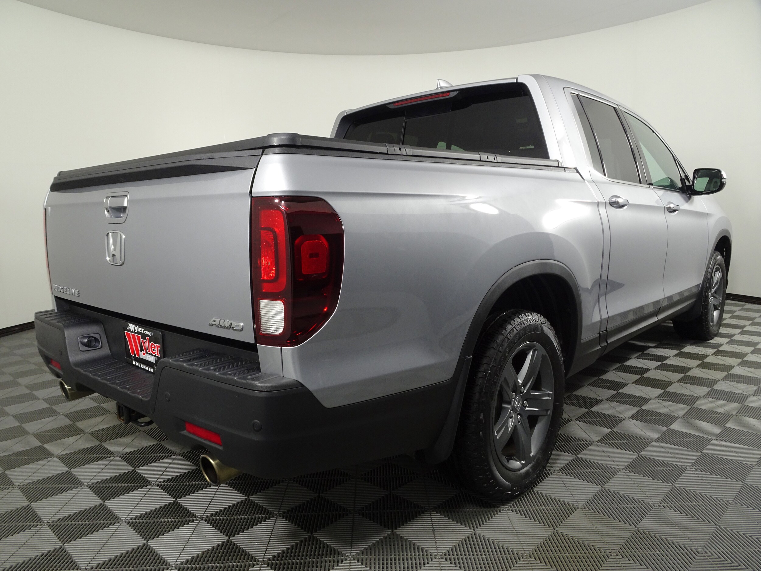 2023 Honda Ridgeline RTL-E photo 2