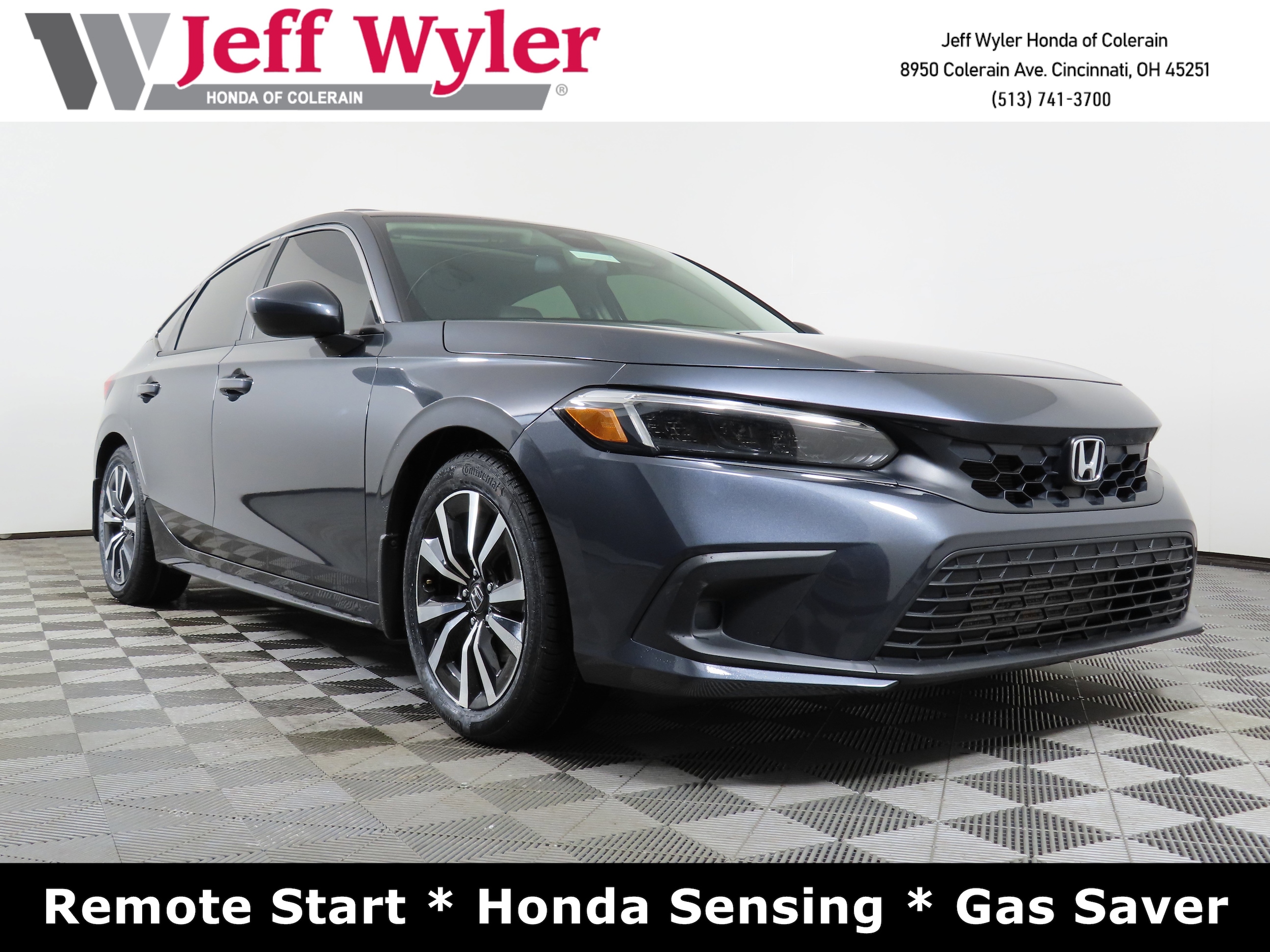 2024 Honda Civic Hatchback EX-L's photo