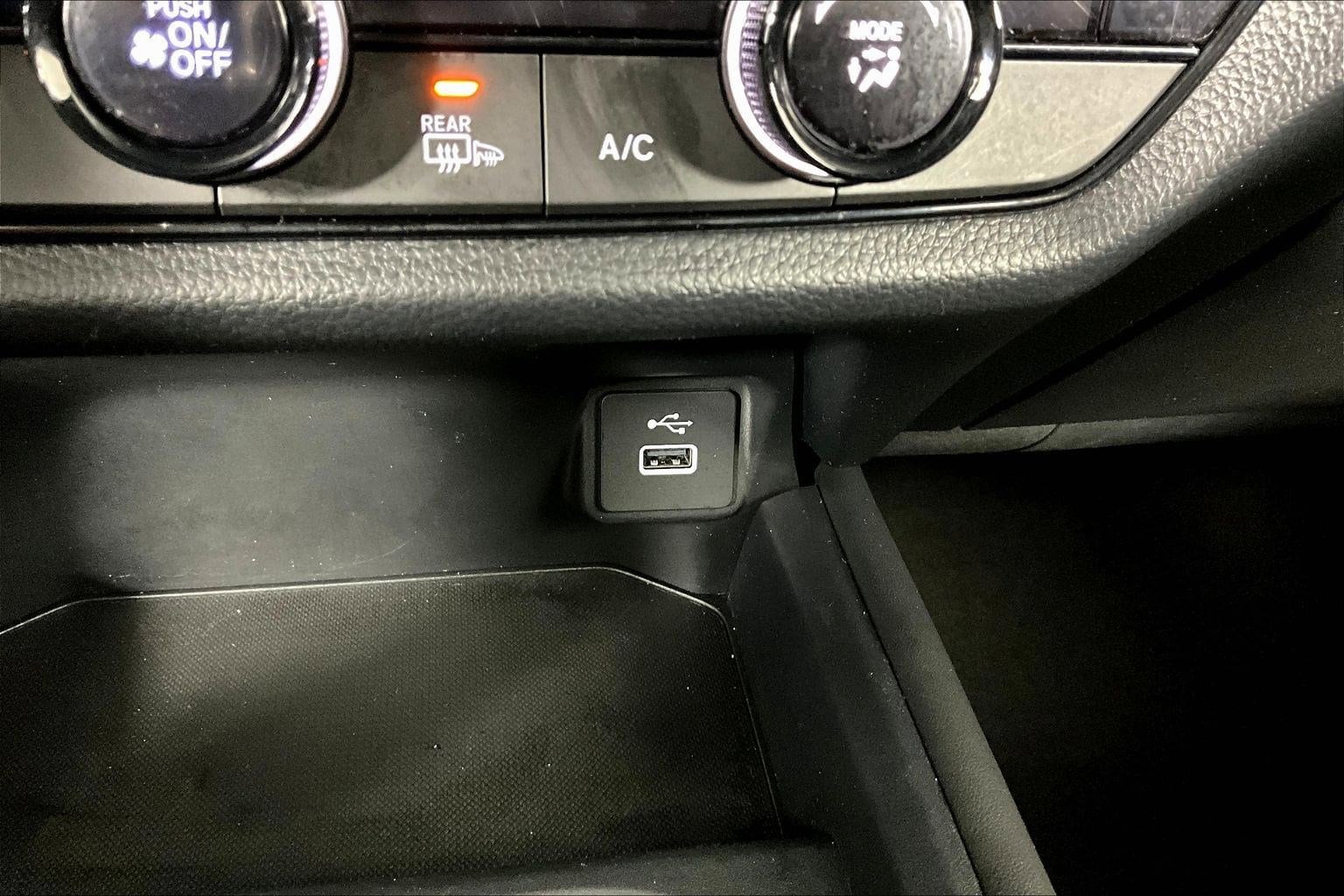 2024 Honda HR-V Sport - Photo 16