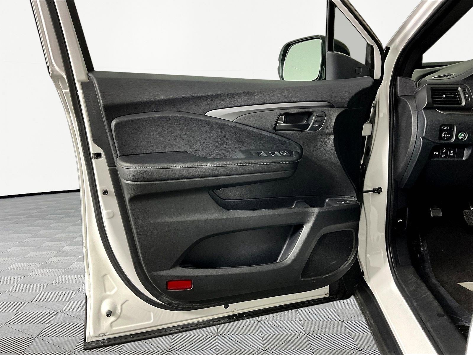 2023 Honda Passport EX-L - Photo 20