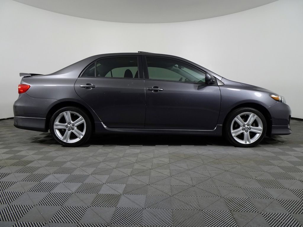 Used 2013 Toyota Corolla 4dr Sdn Auto S Sedan