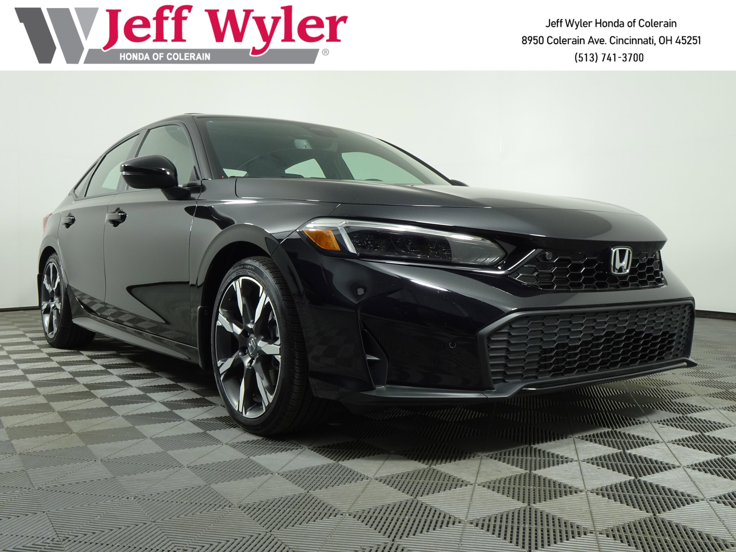 2025 Honda Civic Sport Touring's photo