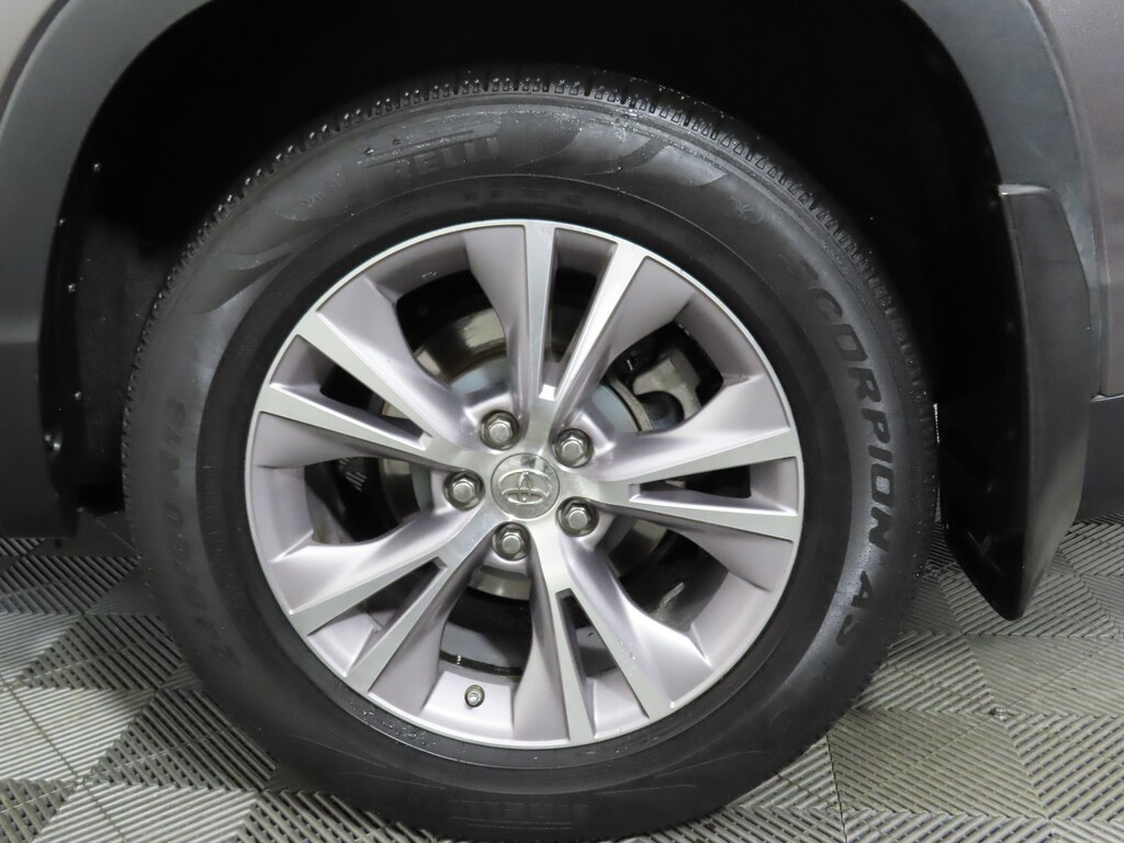 Used 2015 Toyota Highlander AWD 4dr V6 XLE SUV